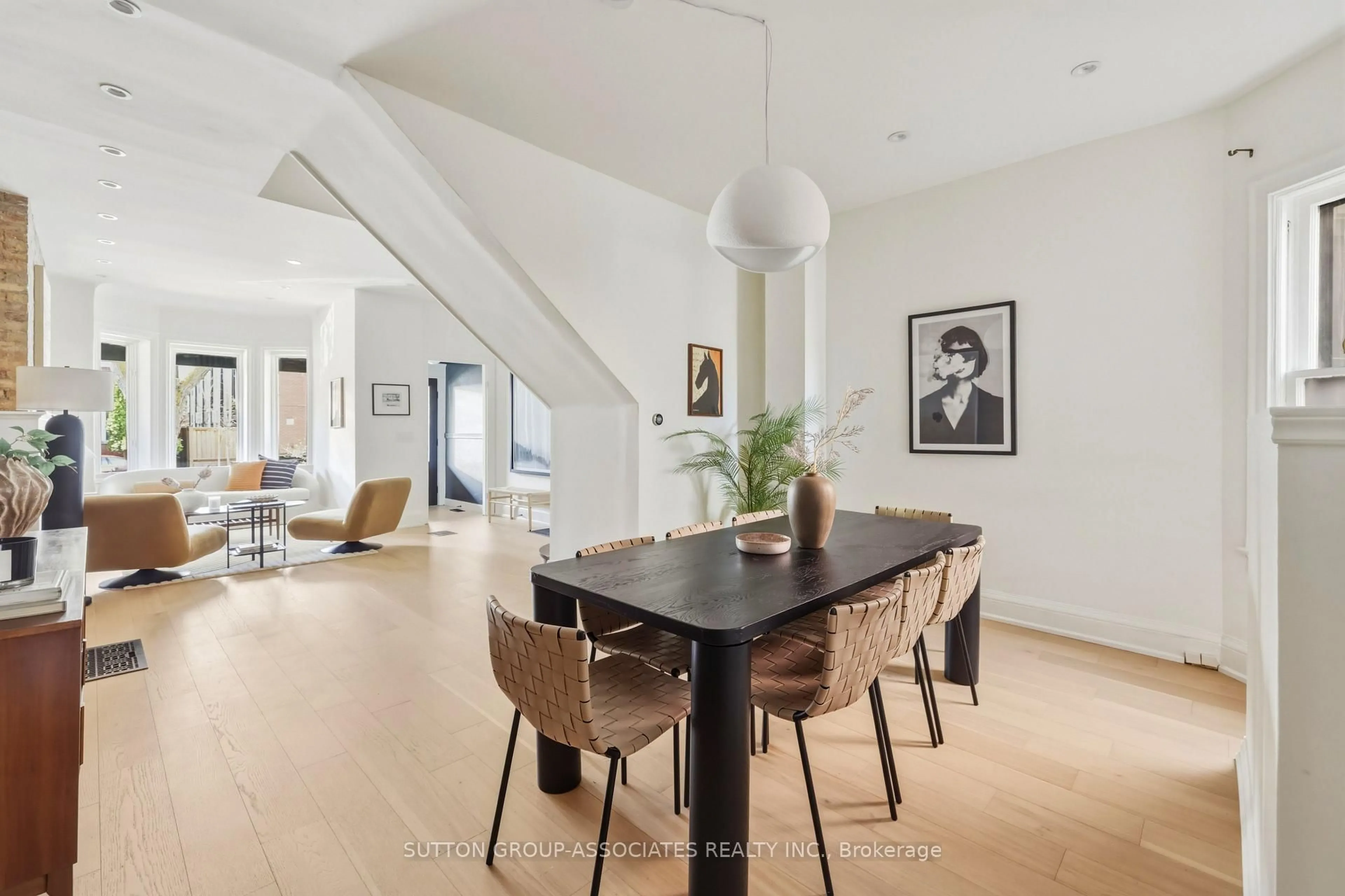 Dining room, unknown for 533 Brunswick Ave, Toronto Ontario M5R 2Z6