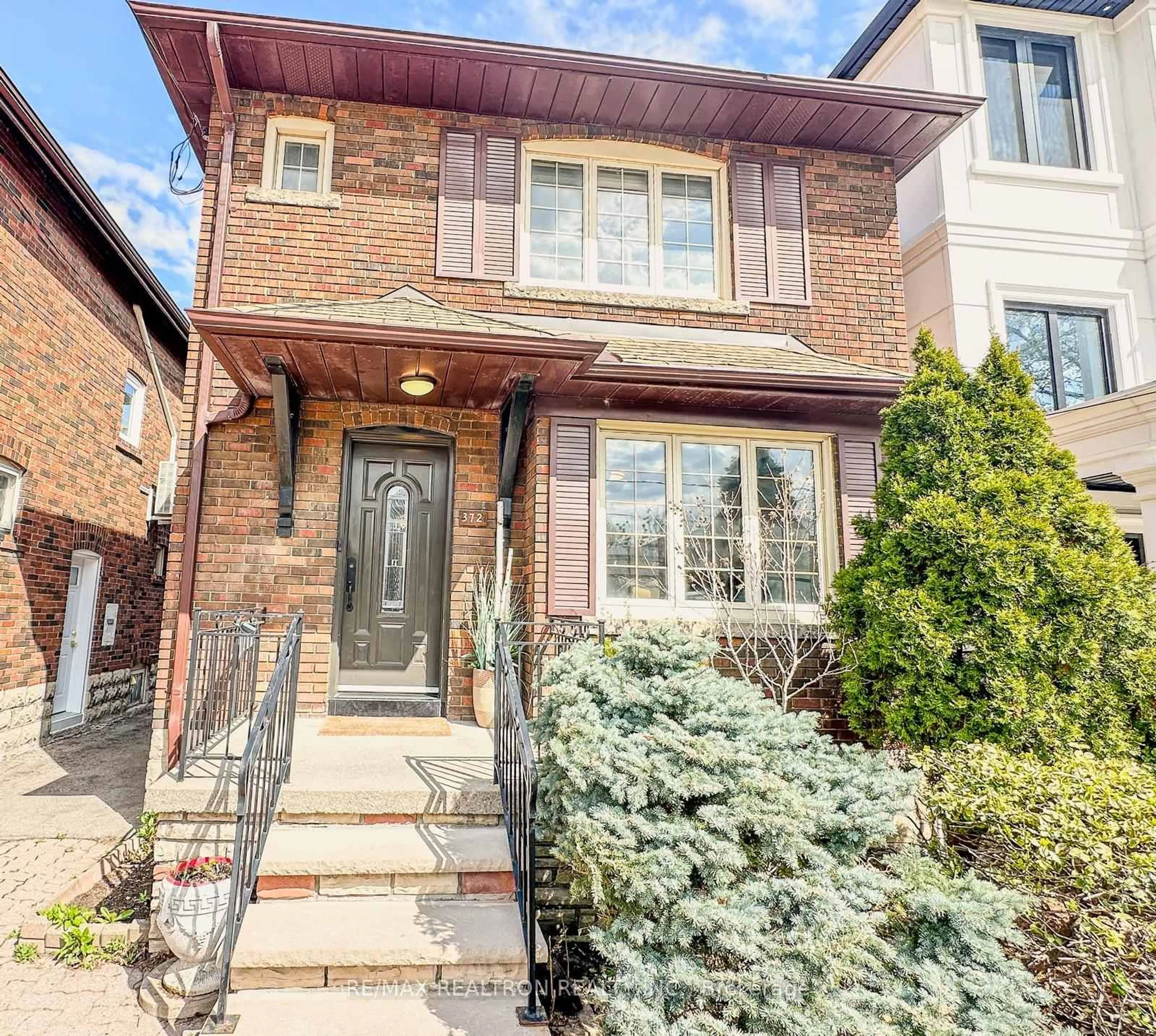 Home with brick exterior material, street for 372 St Germain Ave, Toronto Ontario M5M 1W5