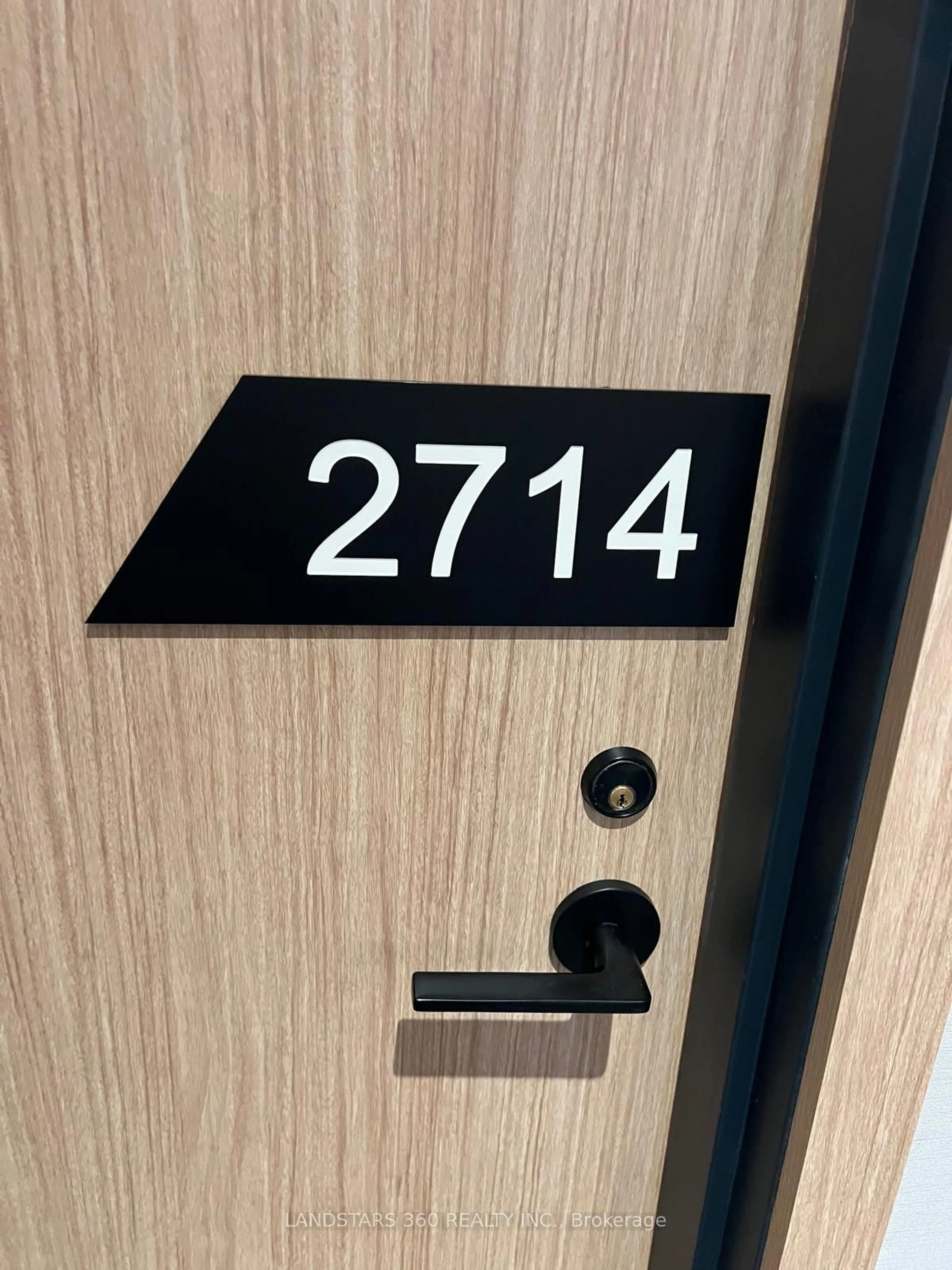 Unknown for 35 Parliament St #2714, Toronto Ontario M5A 0Z5