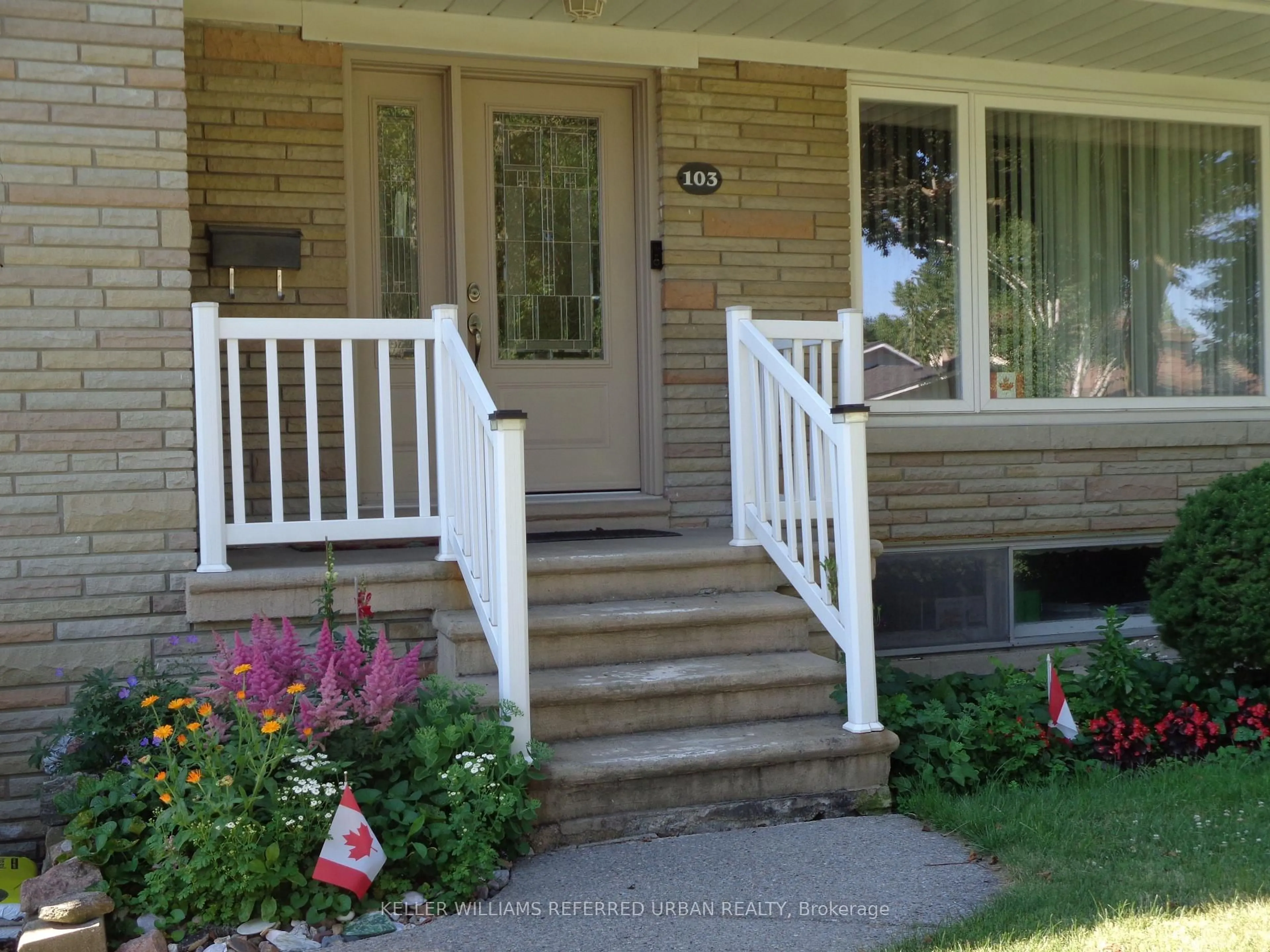 Home with vinyl exterior material, street for 103 Holcolm Rd, Toronto Ontario M2N 2E1