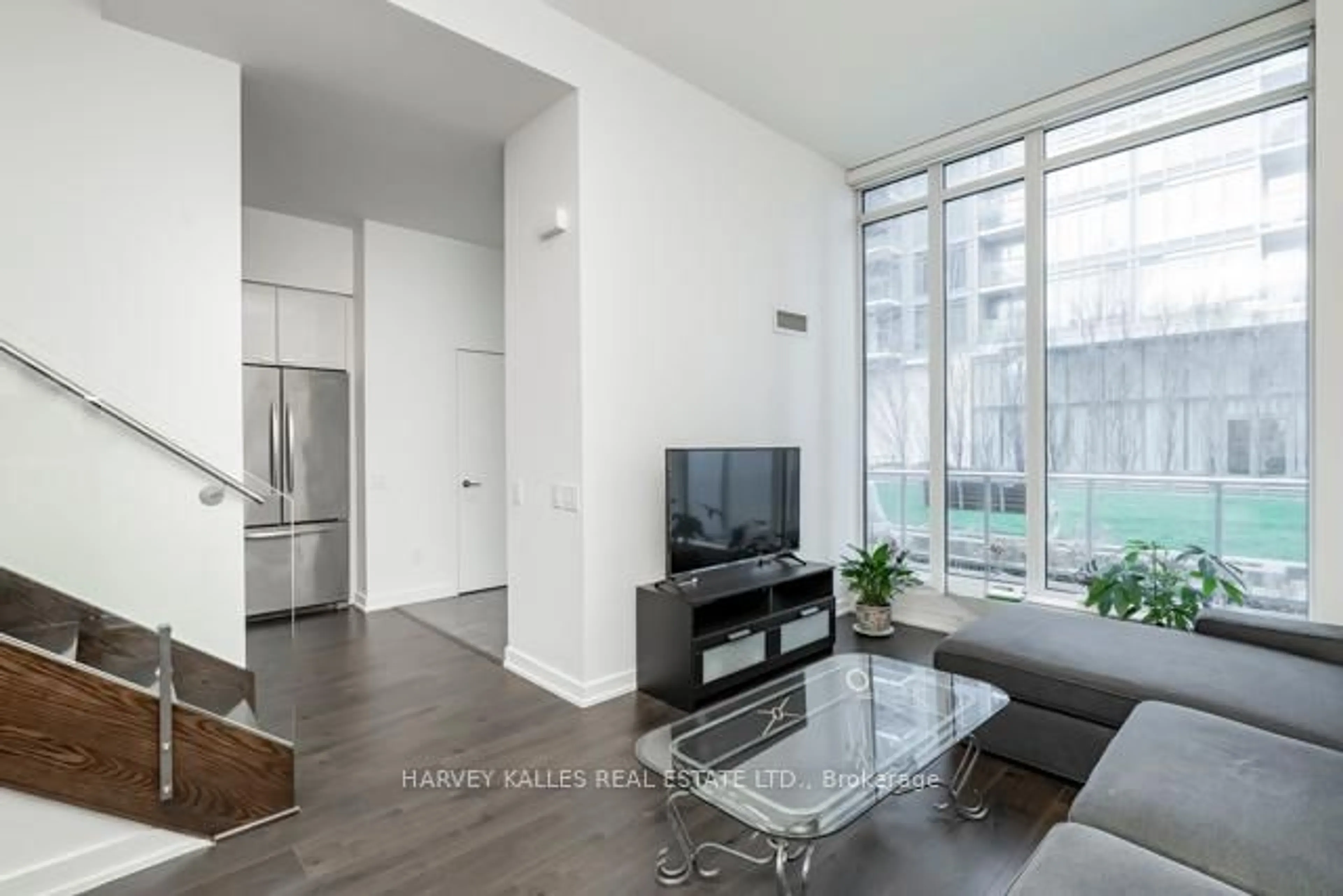 Unknown for 121 McMahon Dr #TH12, Toronto Ontario M2K 0C2