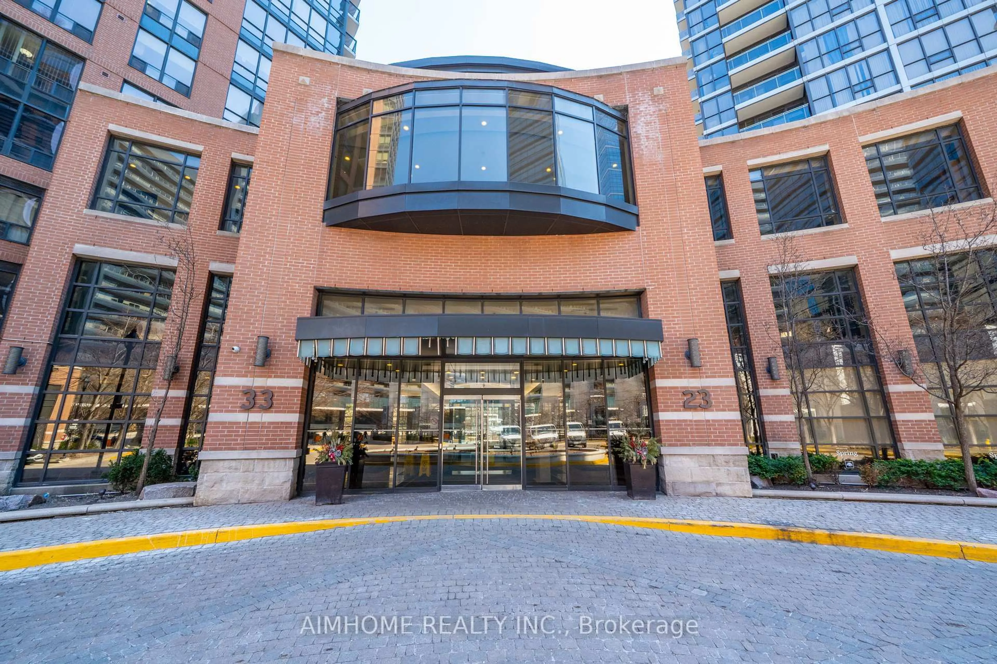 Indoor foyer for 23 Sheppard Ave #2104, Toronto Ontario M2N 0C8