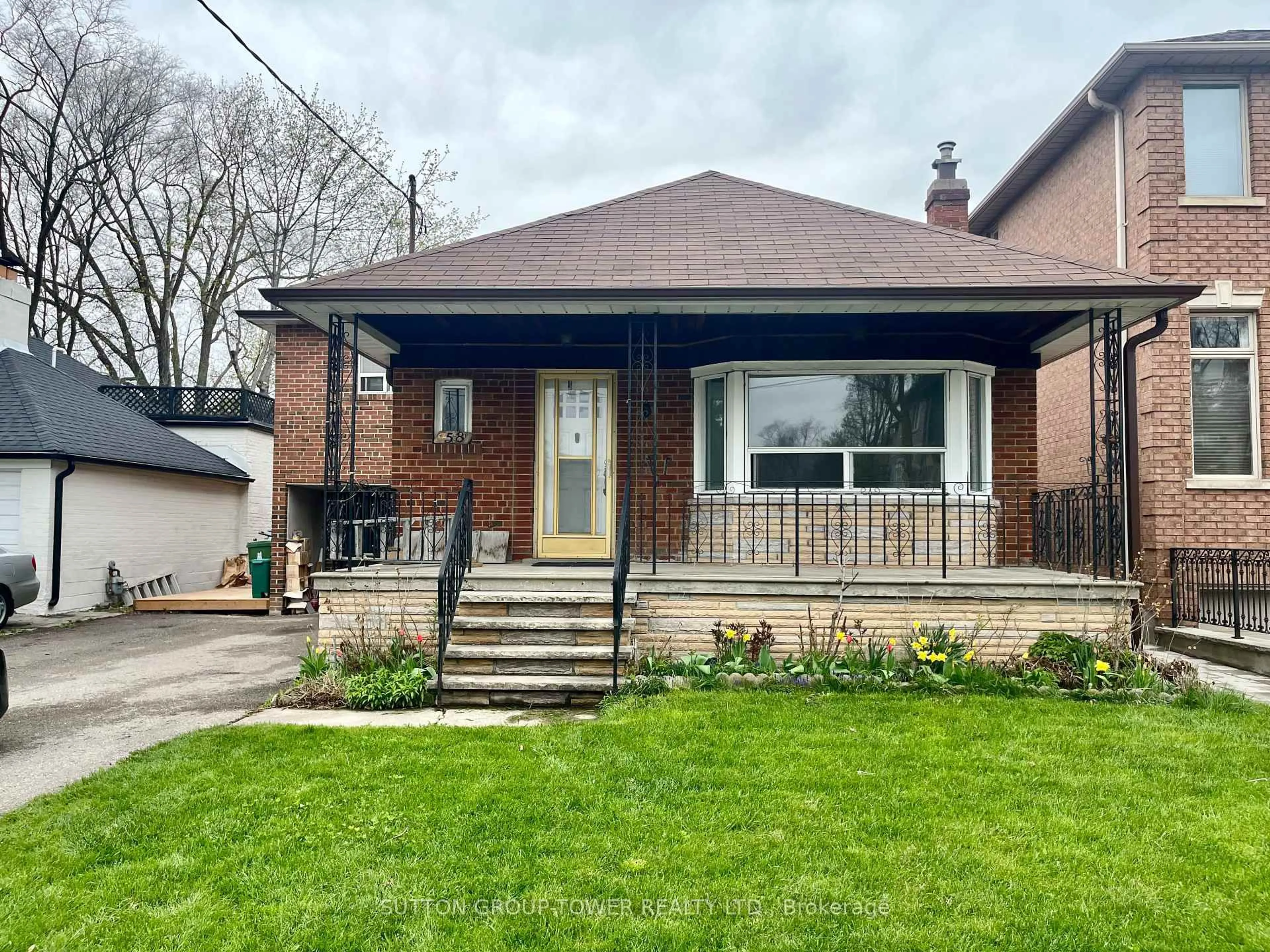 Home with brick exterior material, street for 58 Shelborne Ave, Toronto Ontario M5N 1Z1
