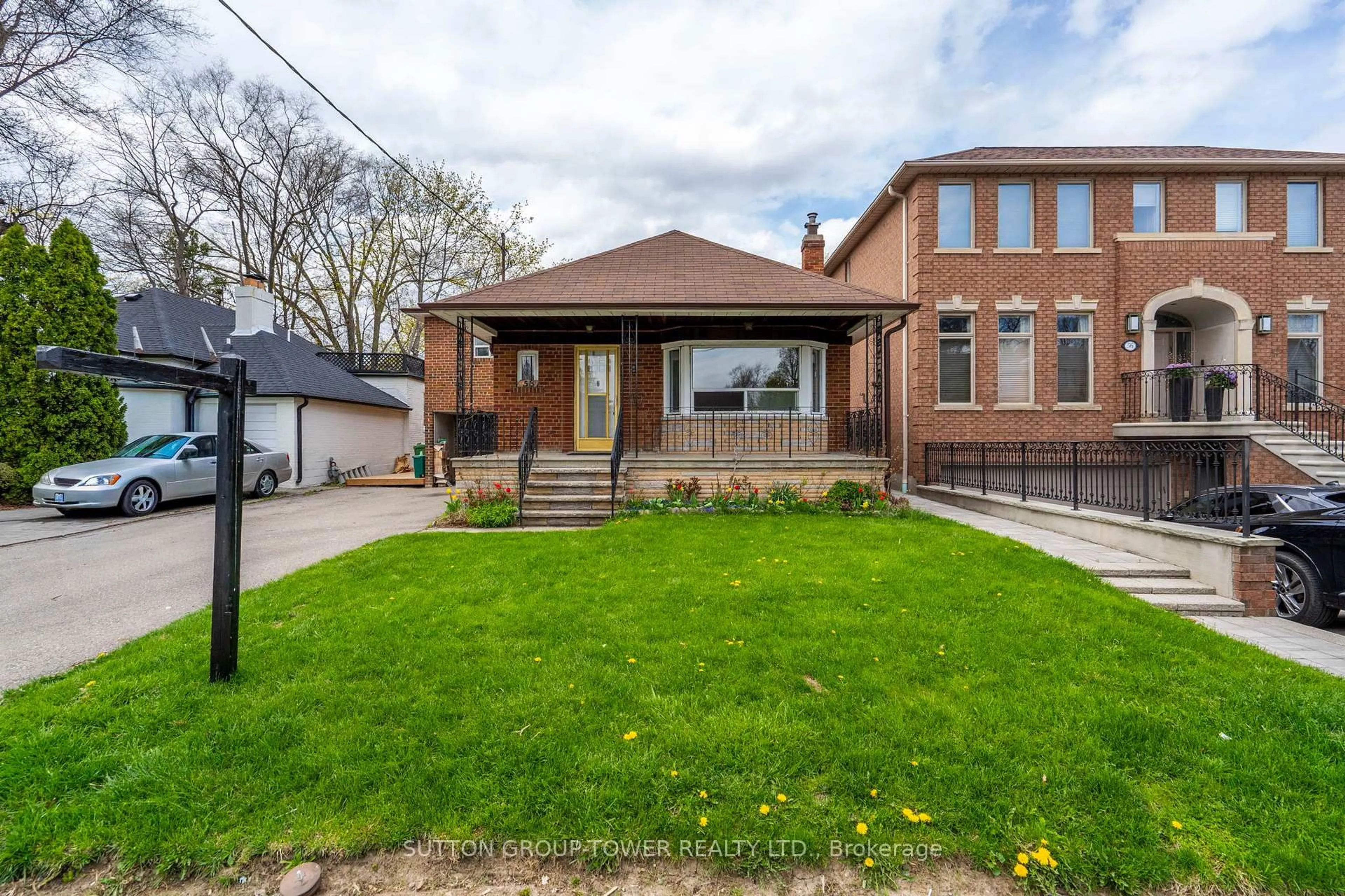Home with brick exterior material, street for 58 Shelborne Ave, Toronto Ontario M5N 1Z1