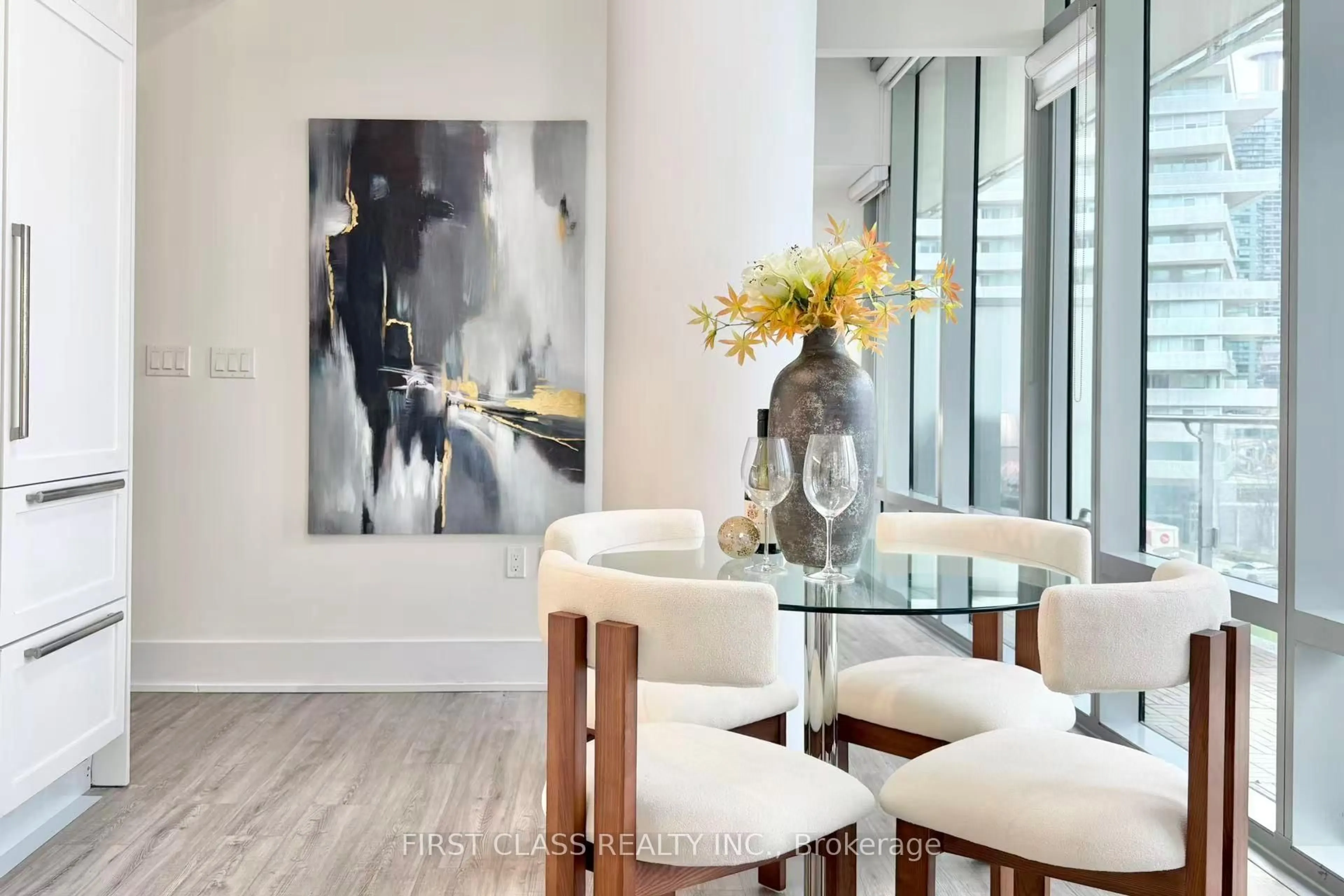 Dining room, unknown for 39 Queens Quay #402, Toronto Ontario M5E 0A5