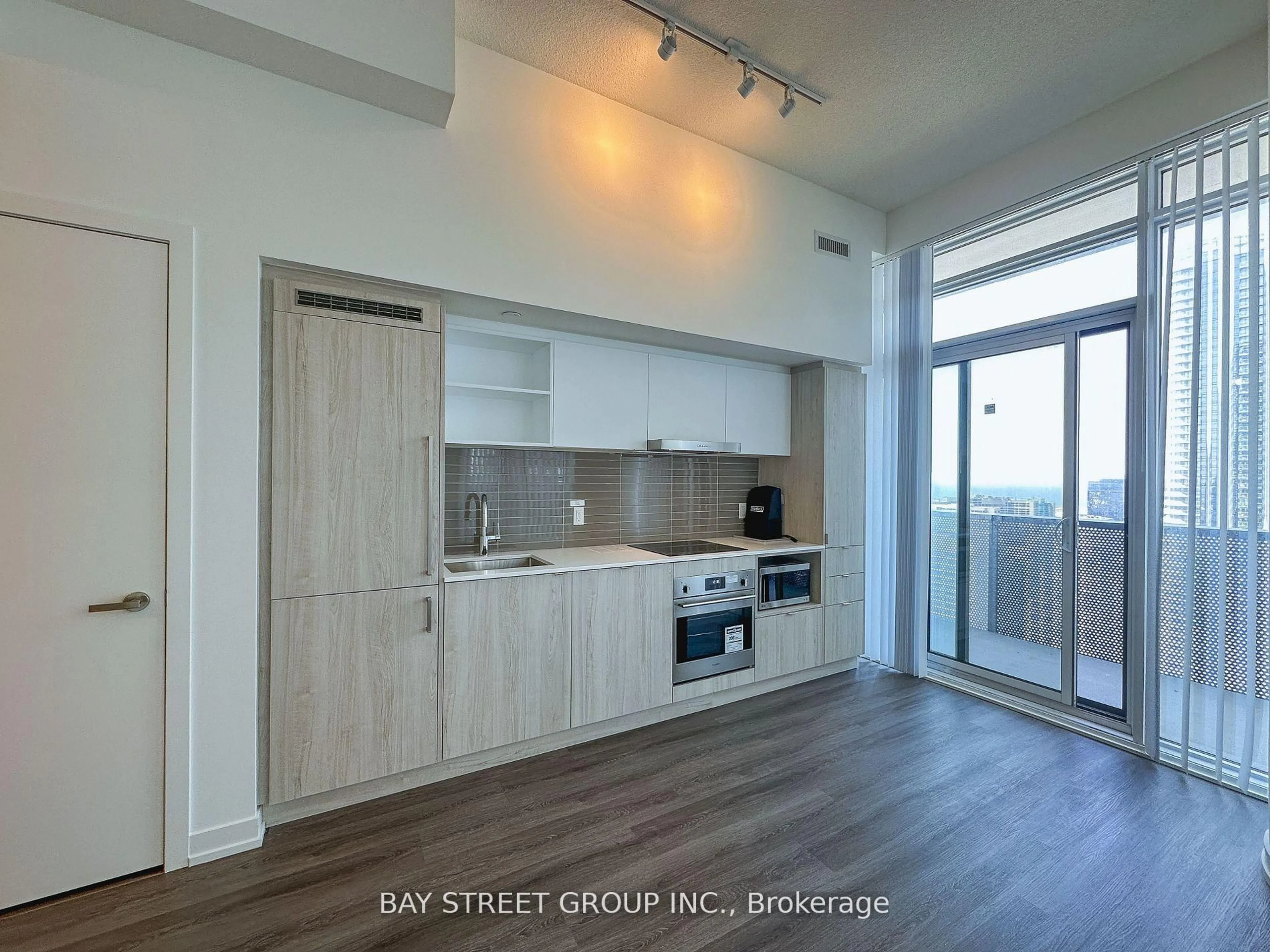 Open concept kitchen, unknown for 138 Downes St #4909, Toronto Ontario M5E 0E4