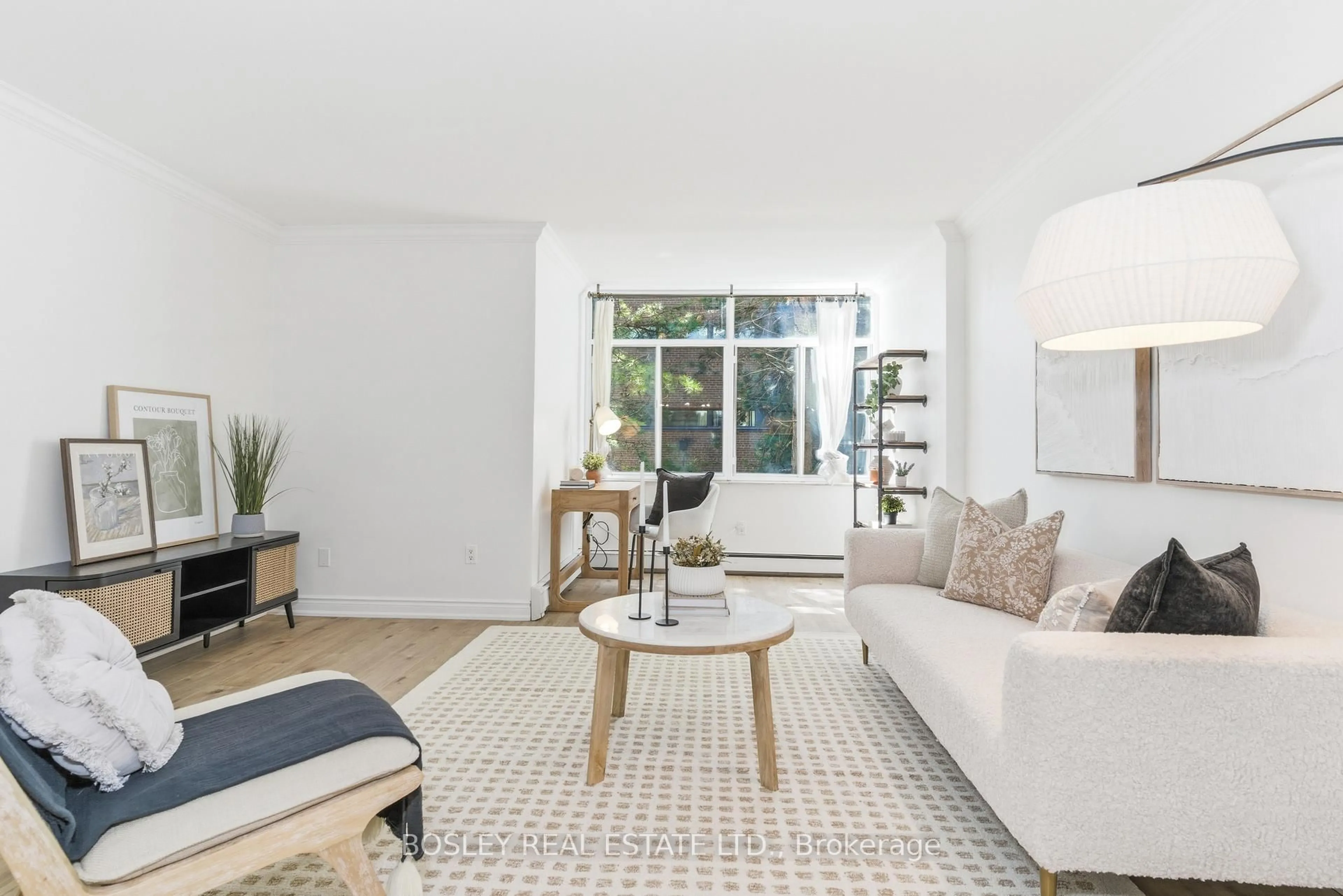 Living room with furniture, unknown for 335 Lonsdale Rd #210, Toronto Ontario M5P 1R4