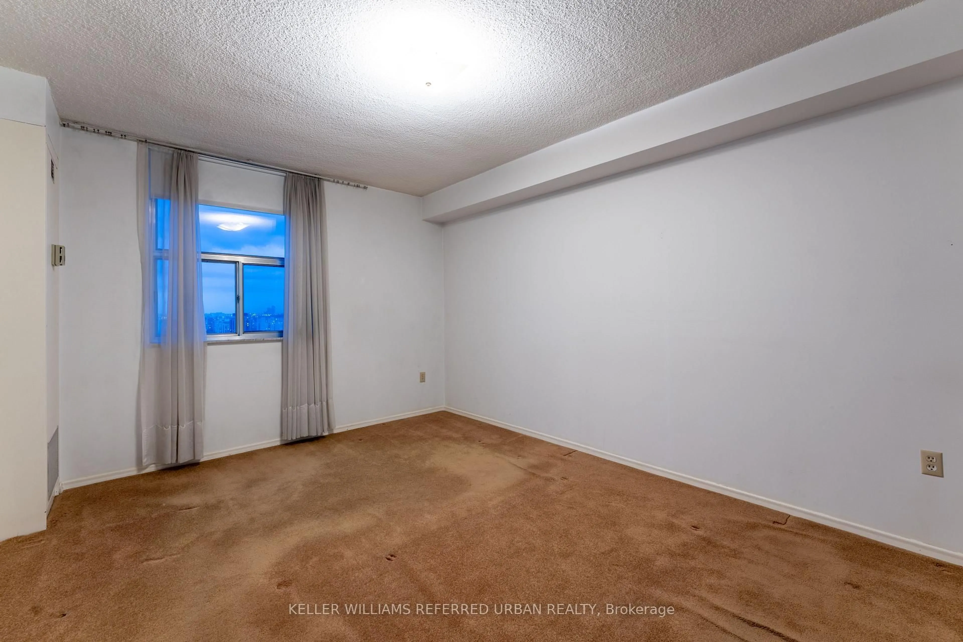 A pic of a room for 205 Hilda Ave #1812, Toronto Ontario M2M 4B1