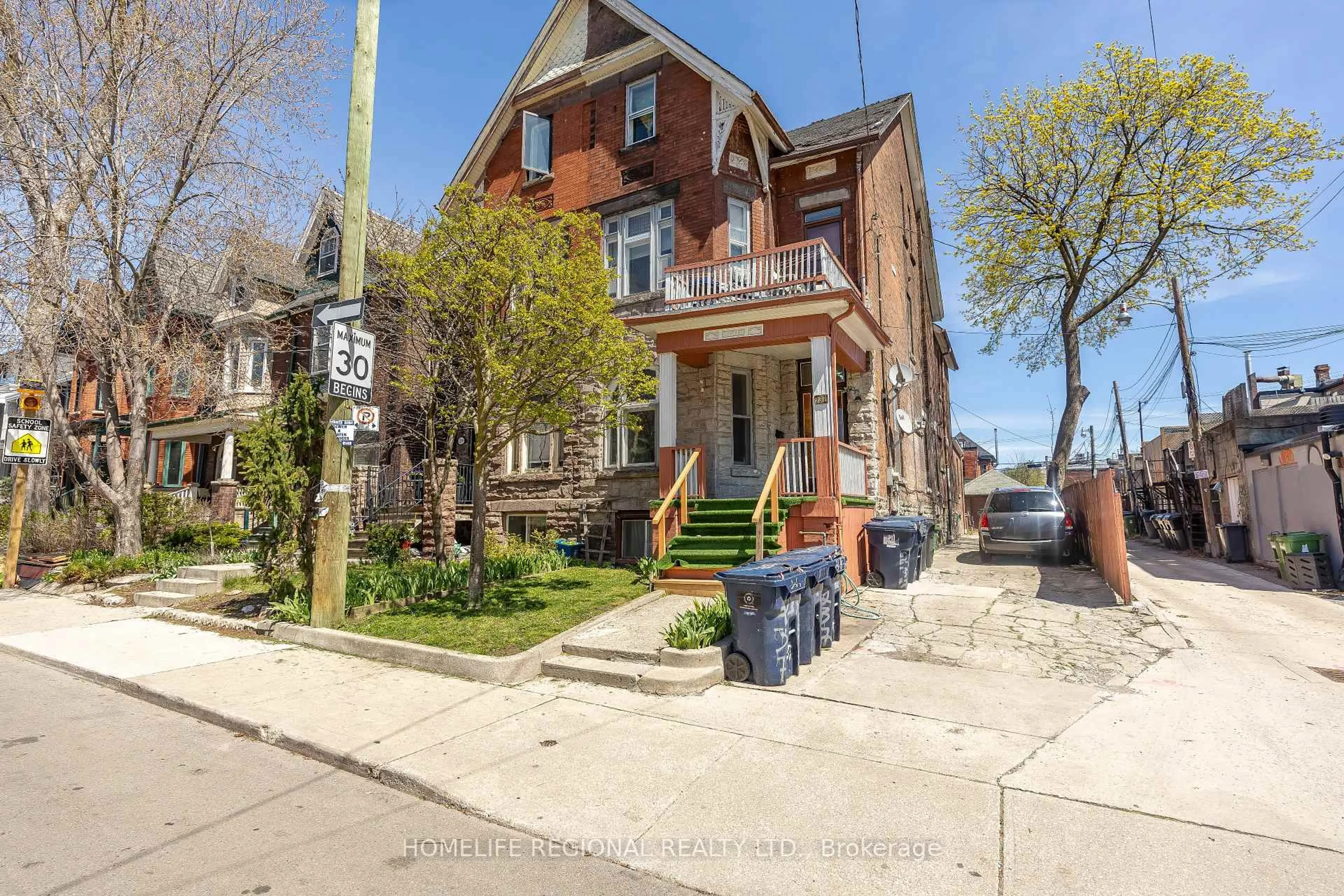 Home with brick exterior material, street for 237 Roxton Rd, Toronto Ontario M6G 3R1