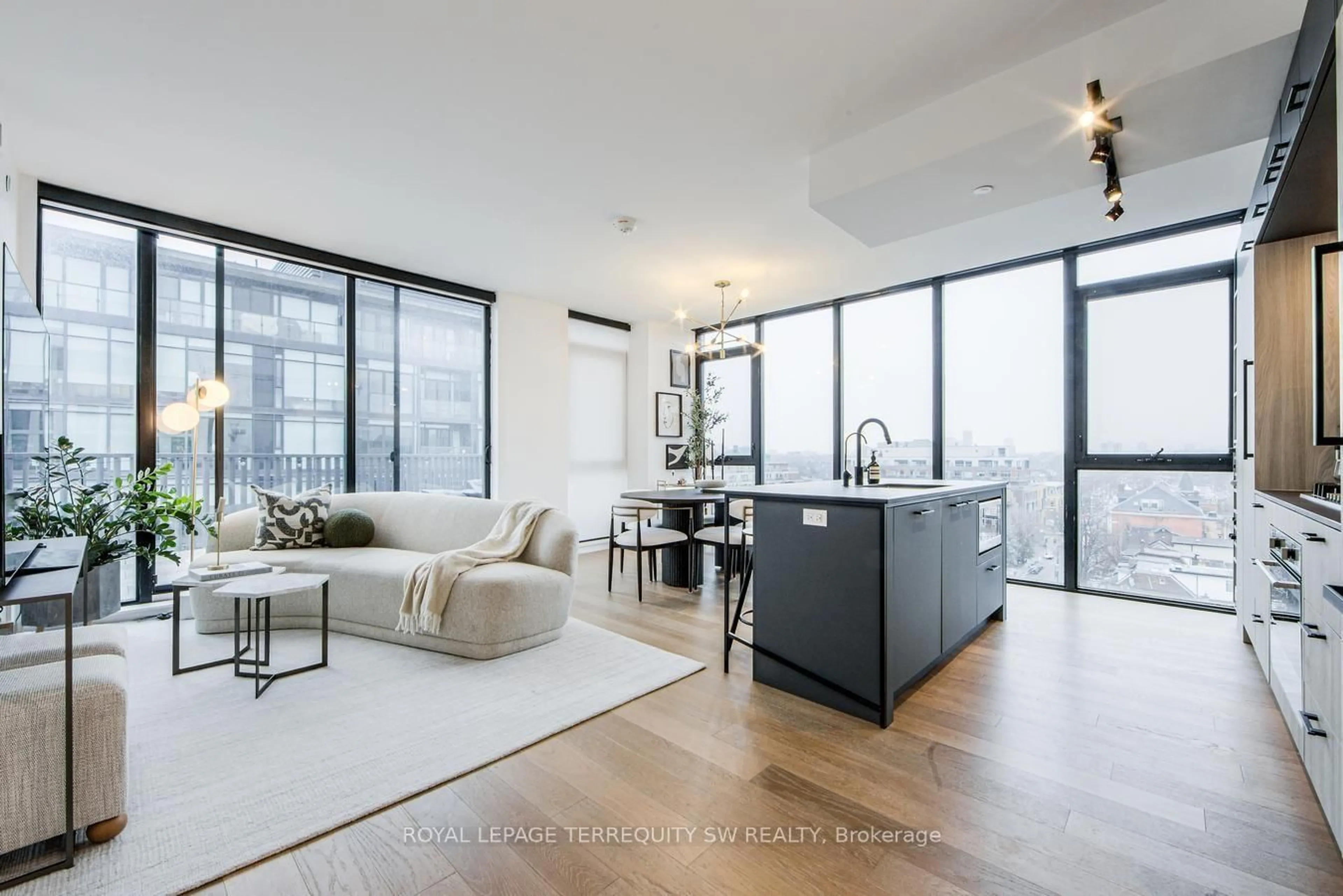 Open concept kitchen, unknown for 41 Dovercourt Rd #901, Toronto Ontario M6J 0G6