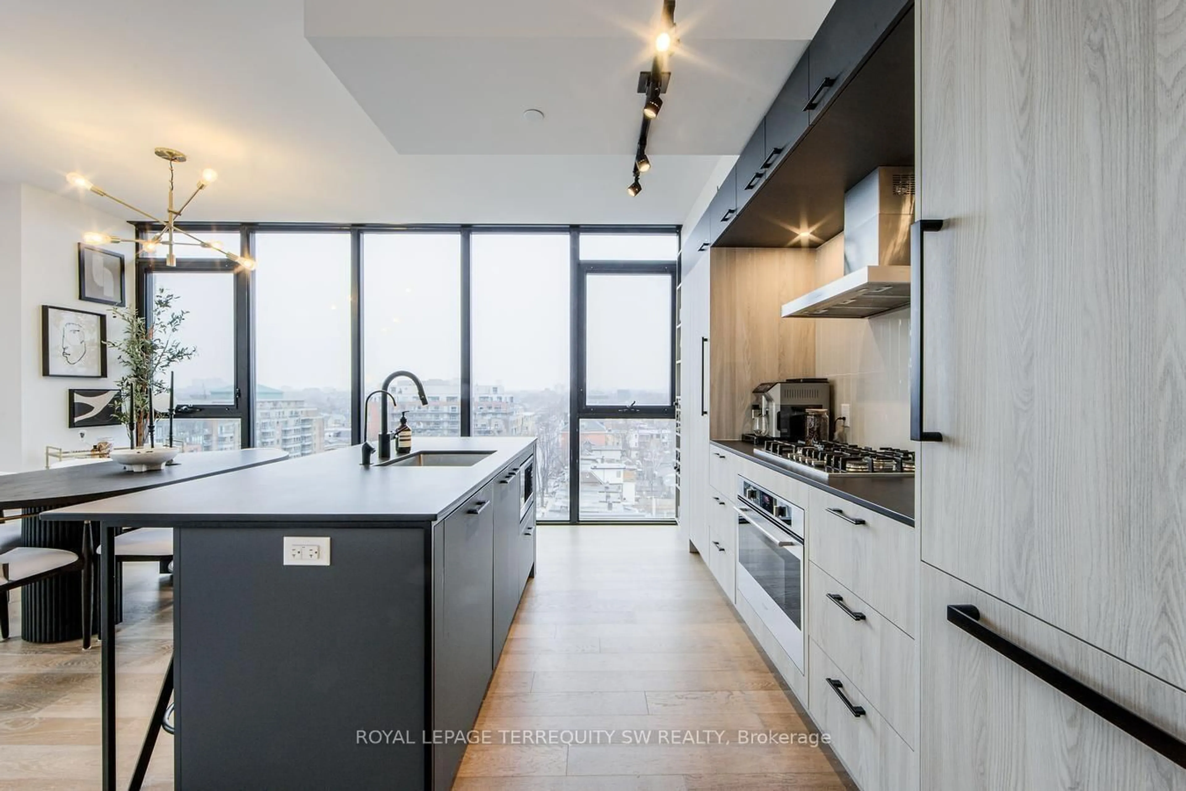 Contemporary kitchen, unknown for 41 Dovercourt Rd #901, Toronto Ontario M6J 0G6