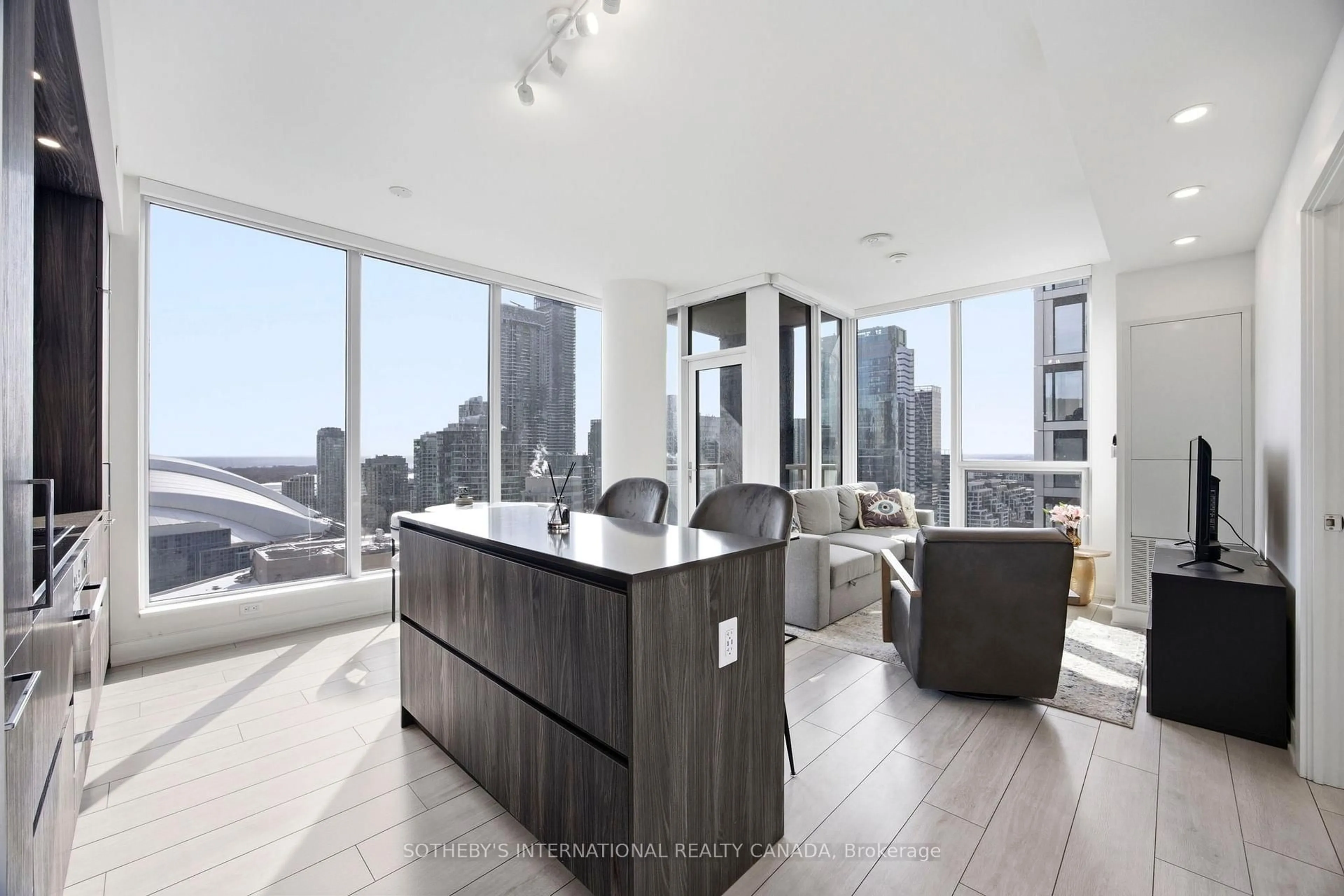 Unknown for 35 Mercer St #2410, Toronto Ontario M5V 0V1