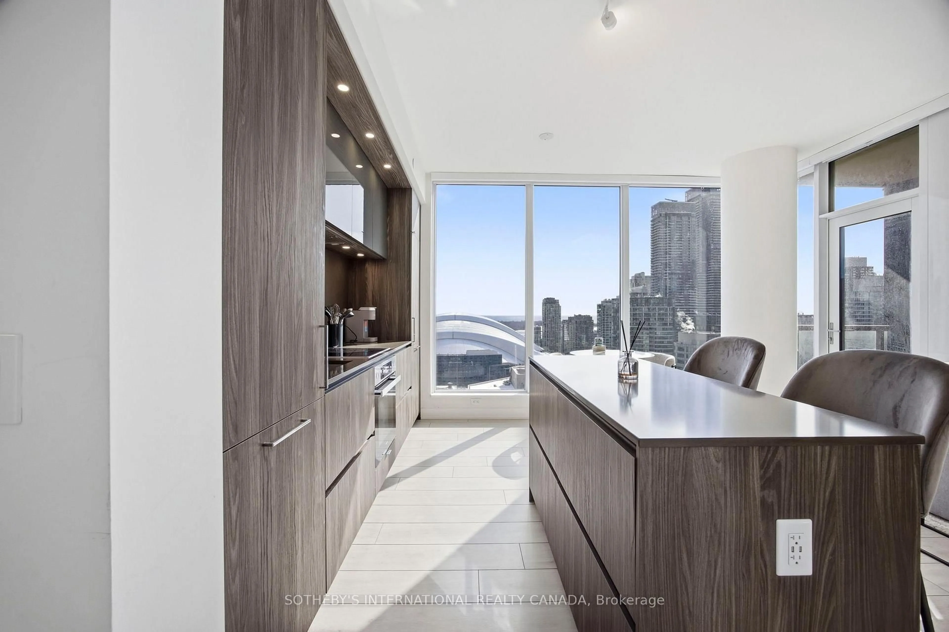 Unknown for 35 Mercer St #2410, Toronto Ontario M5V 0V1