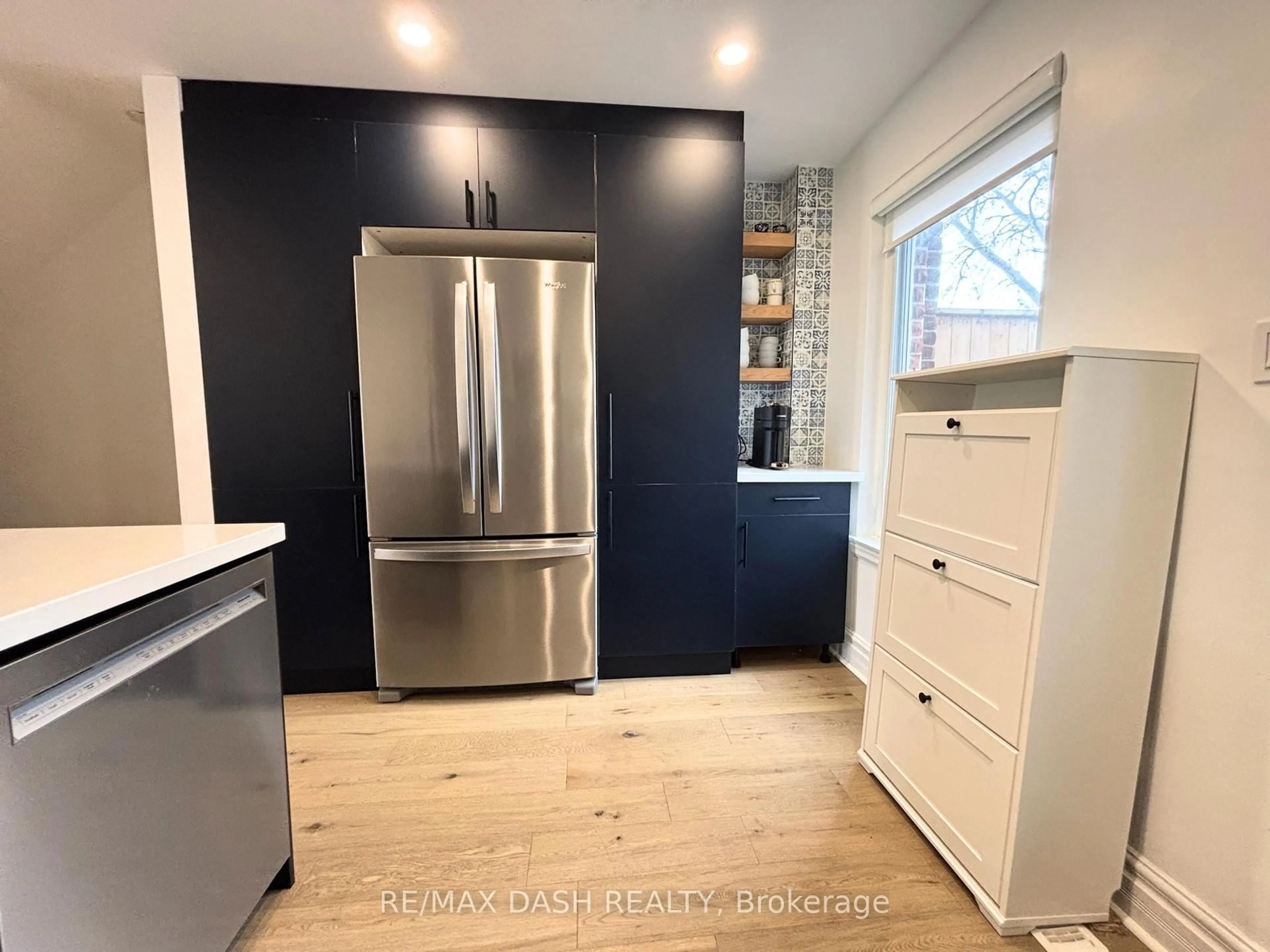 Open concept kitchen, unknown for 3312 Bathurst St, Toronto Ontario M6A 2B6