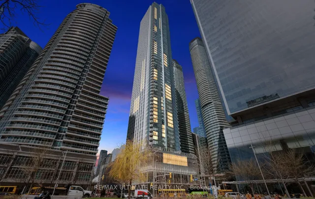 10 York St #3612, Toronto 3