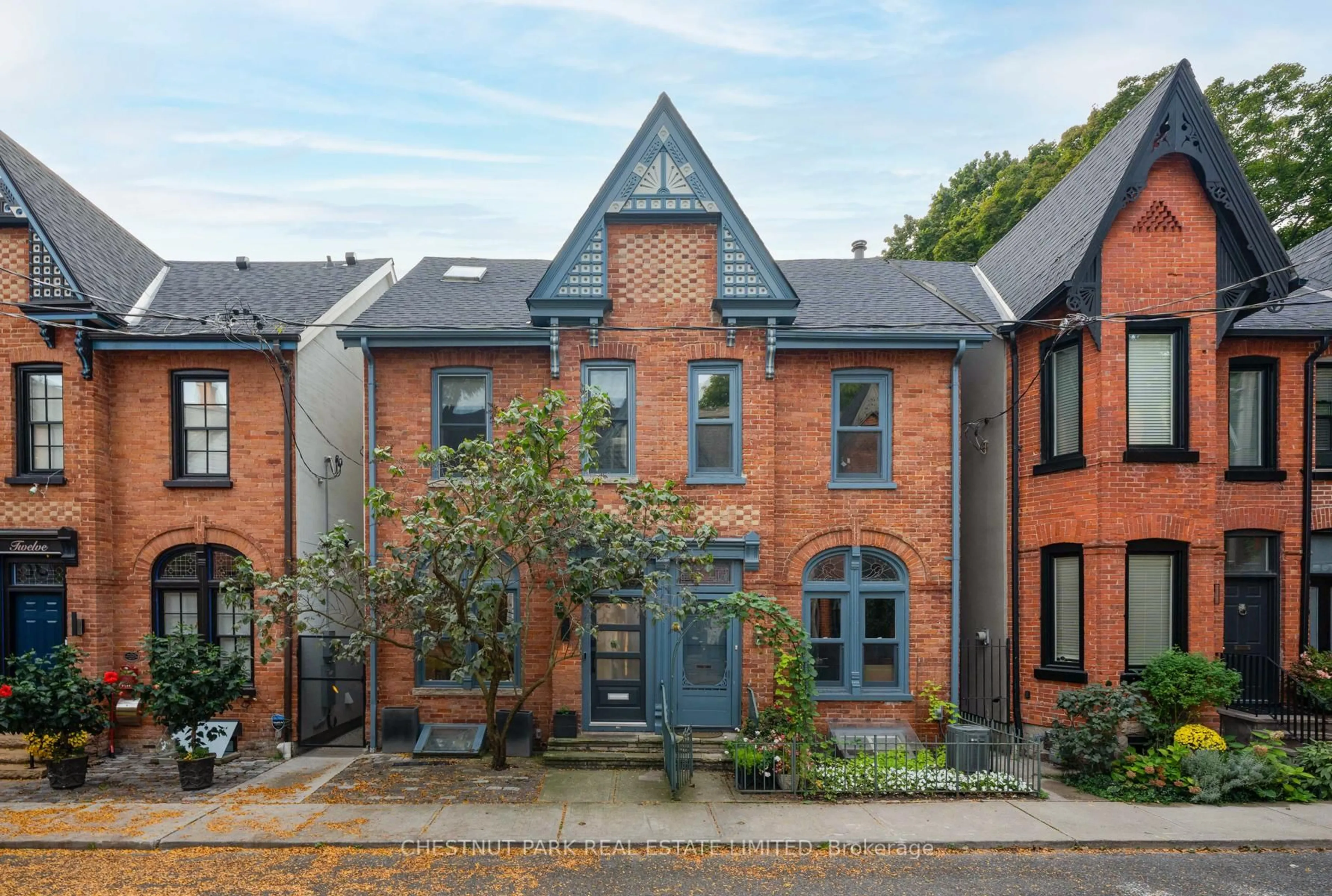 Home with brick exterior material, street for 14 Wellesley Ave, Toronto Ontario M4X 1V3