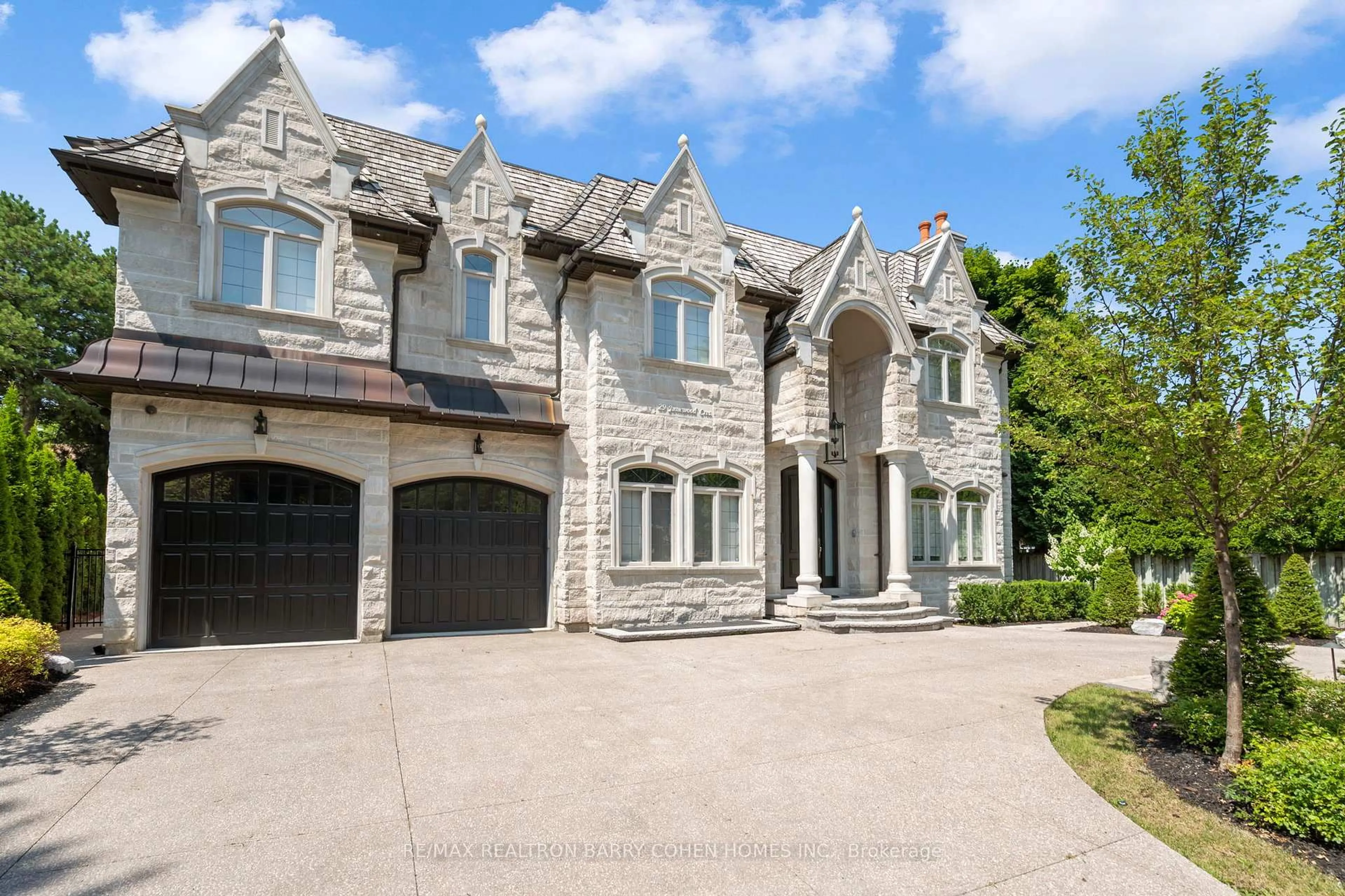 Home with brick exterior material, street for 29 Junewood Cres, Toronto Ontario M2L 2C3