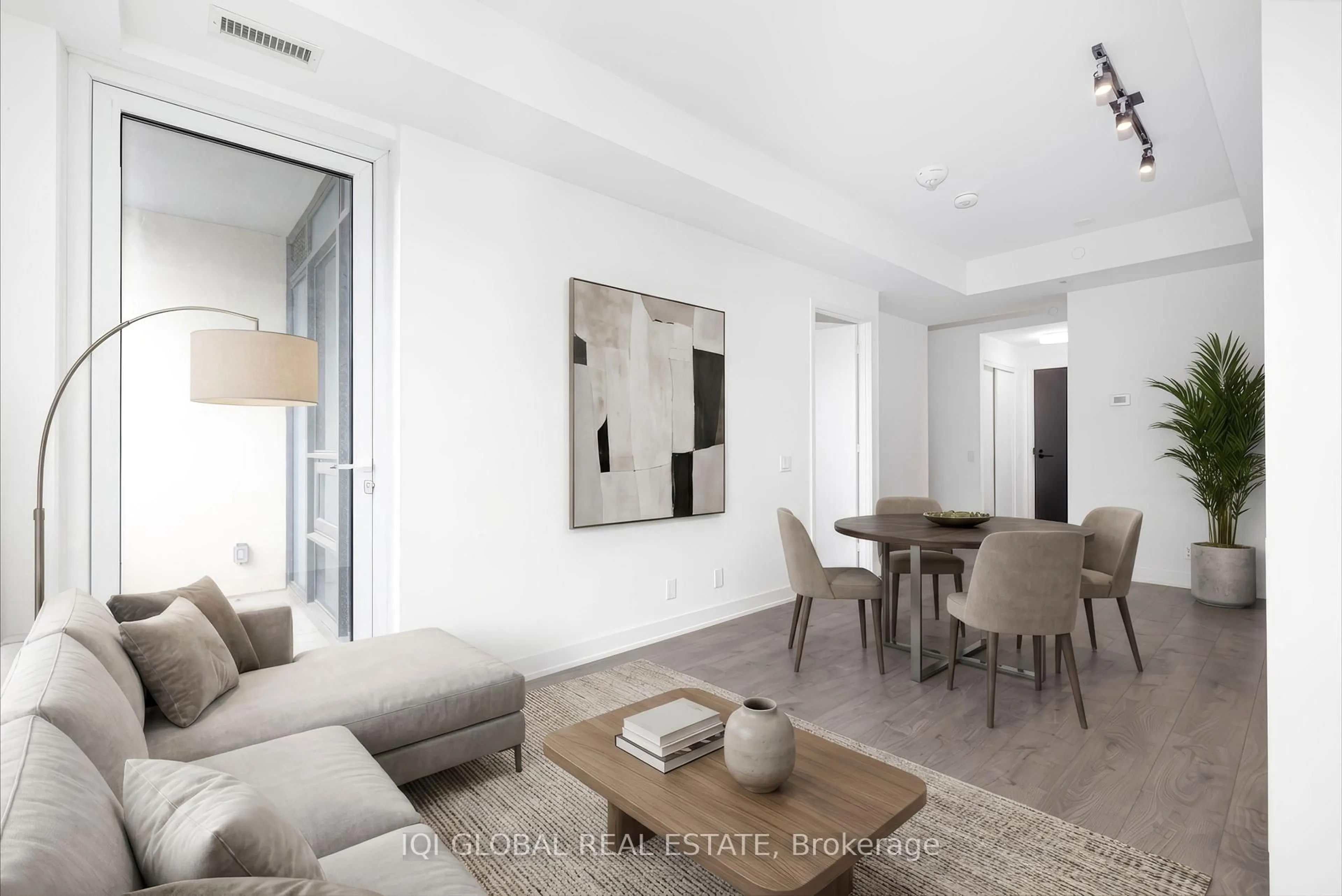 Living room with furniture, unknown for 108 Peter St #5008, Toronto Ontario M5V 0W2