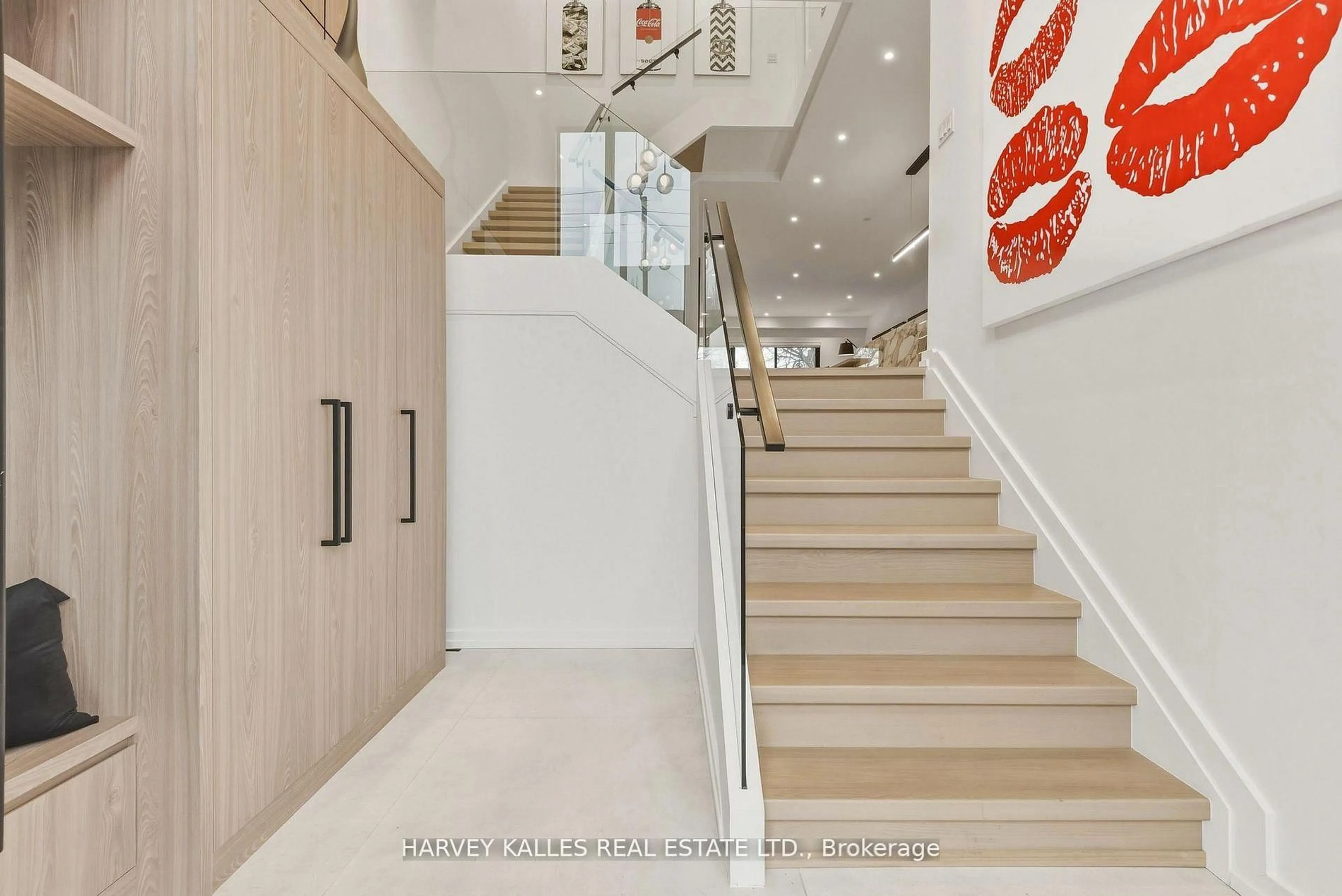 Unknown for 45 Gloucester Grve, Toronto Ontario M6C 2A2