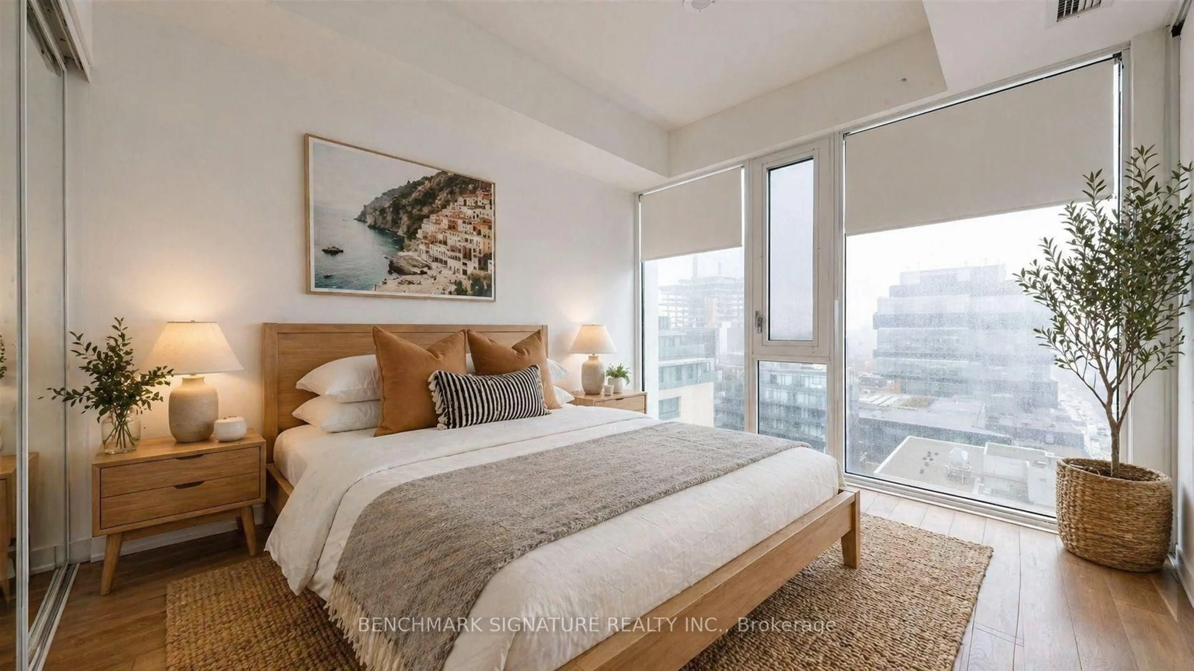 Bedroom with bed, unknown for 158 Front St #1710, Toronto Ontario M5A 0K9