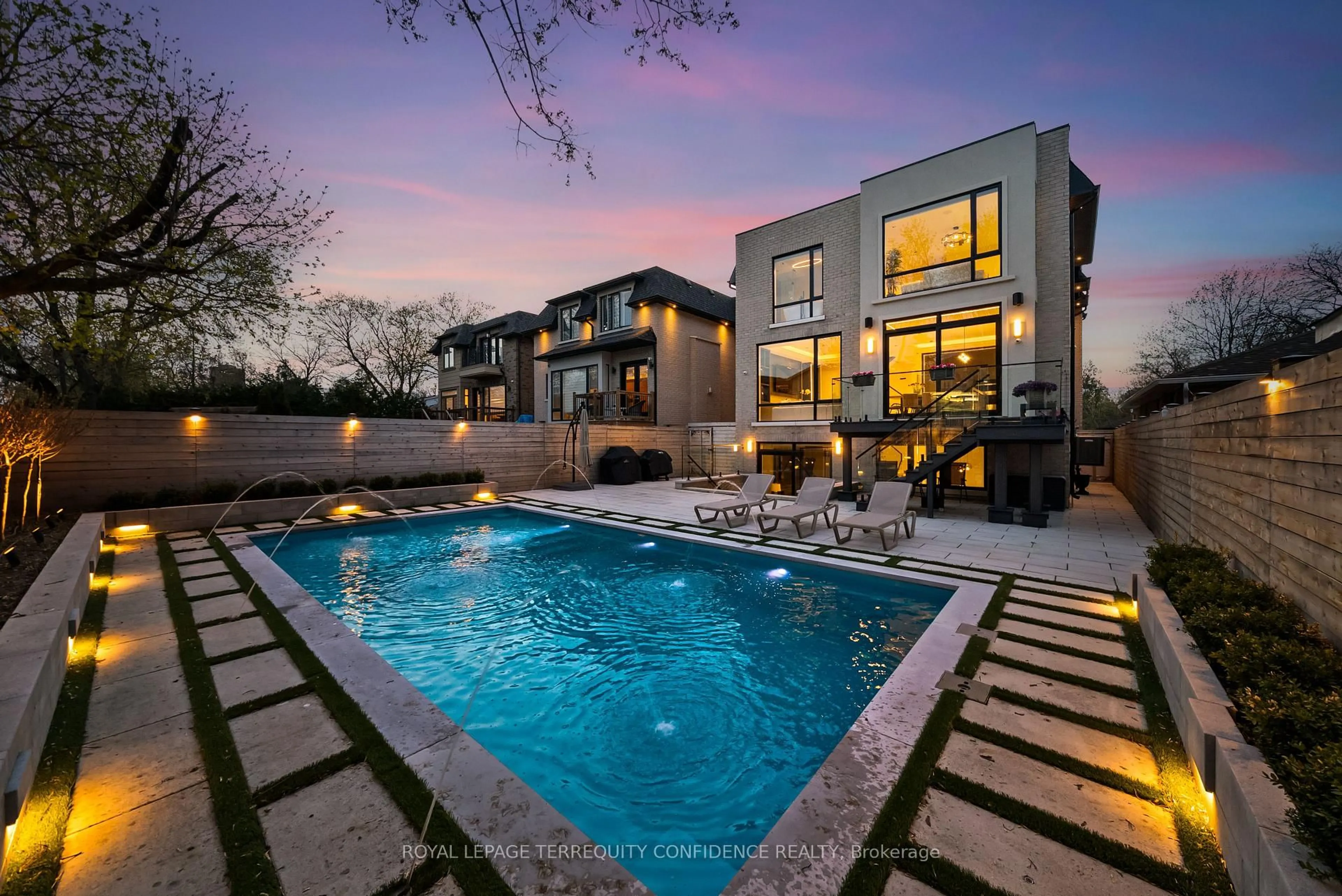 Pool for 35 Nipigon Ave, Toronto Ontario M2M 2V7