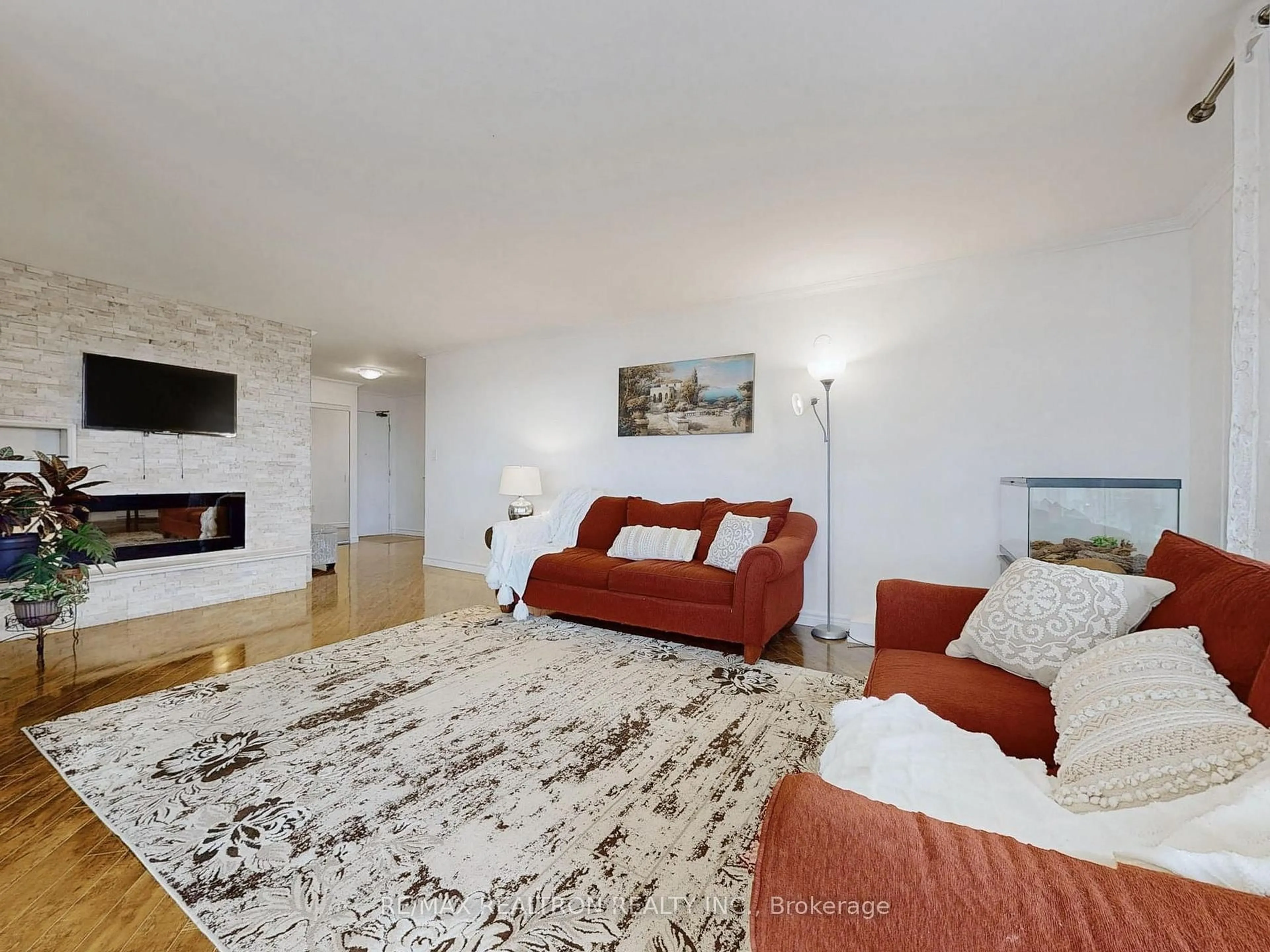 Living room with furniture, unknown for 135 Antibes Dr #1706, Toronto Ontario M2R 2Z1