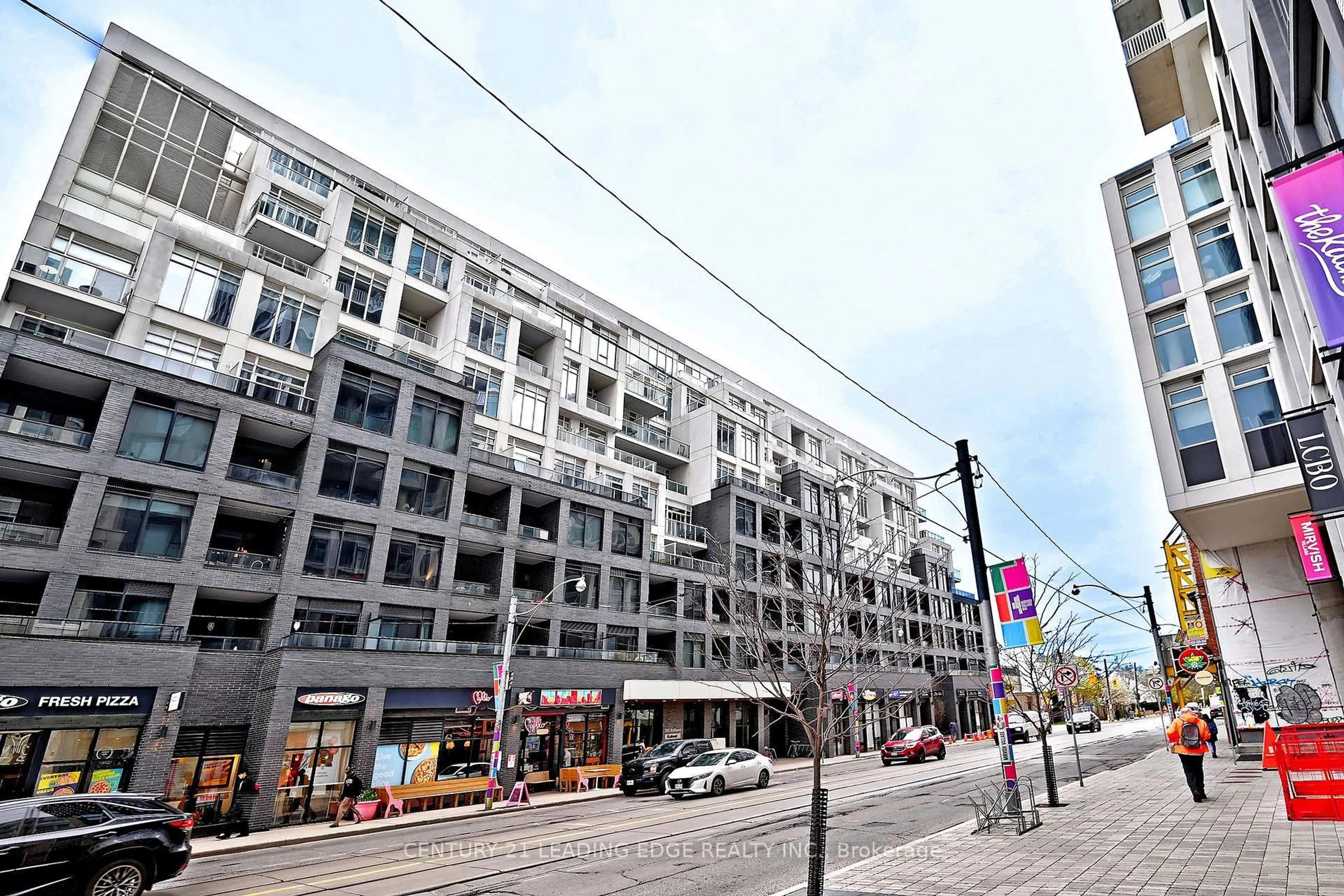 Unknown for 783 Bathurst St #215, Toronto Ontario M5S 0A8