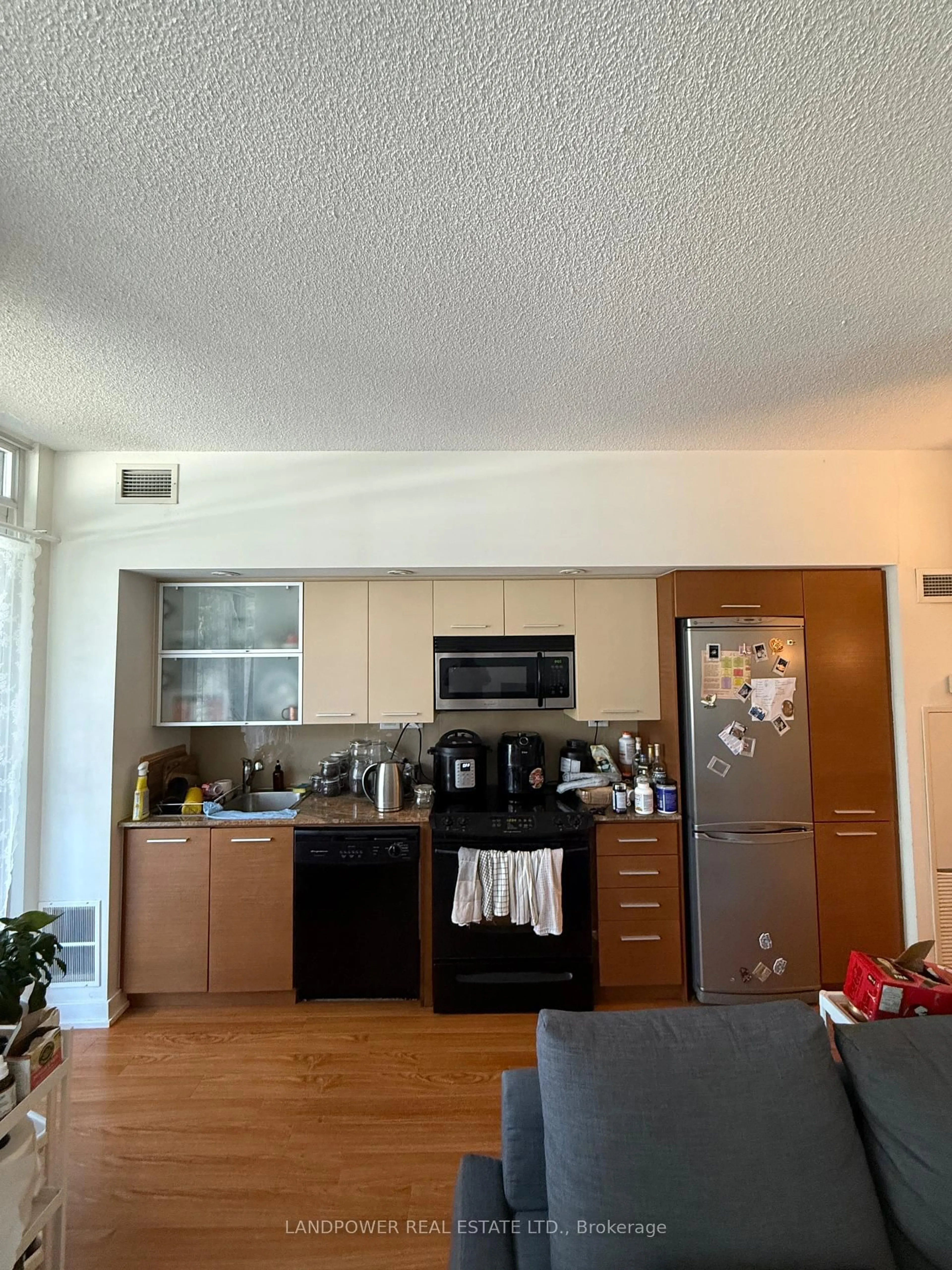 A pic of a room for 8 Telegram Mews #335, Toronto Ontario M5V 3Z5