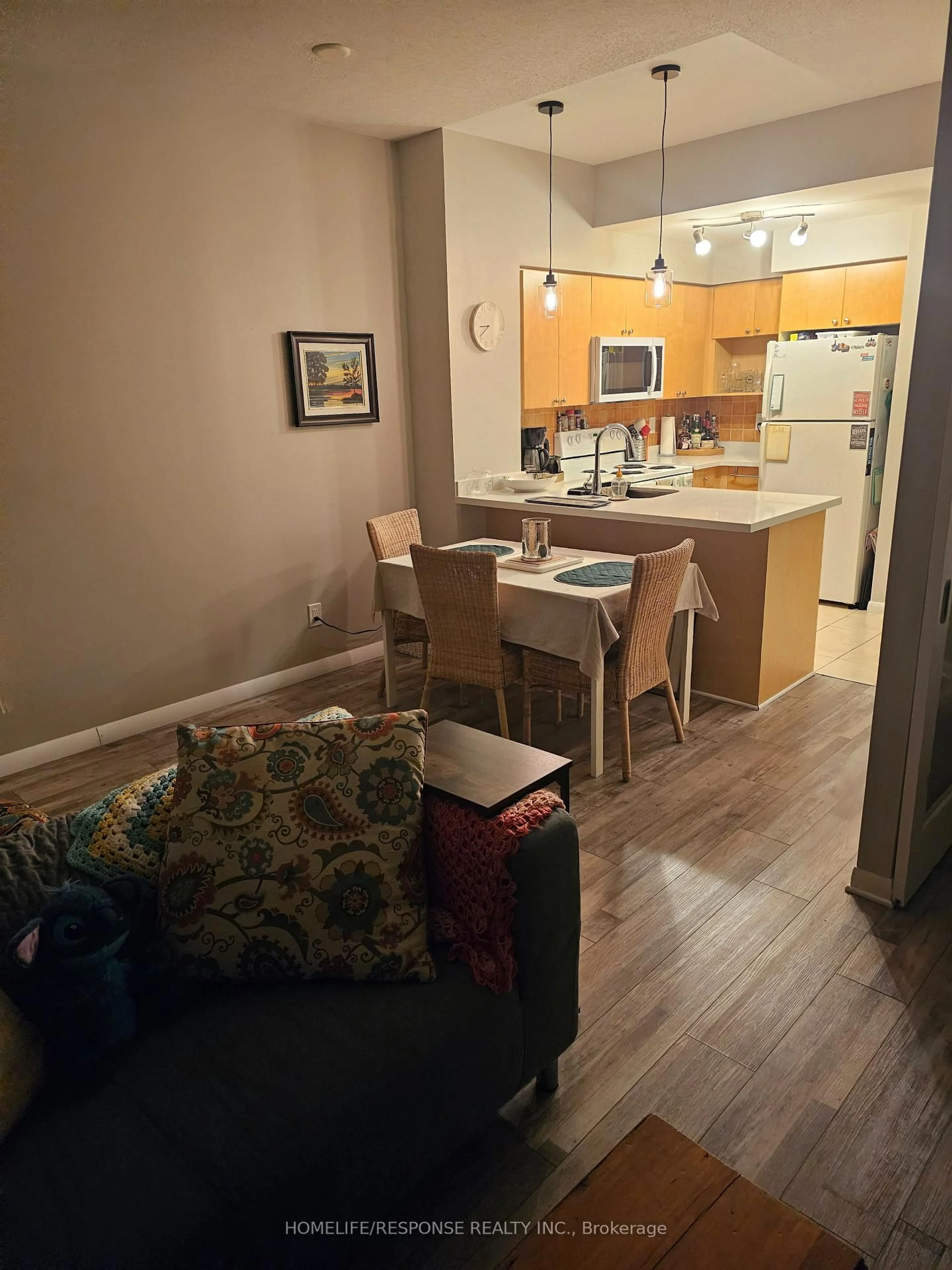 Unknown for 18 Yonge St #1606, Toronto Ontario M5E 1Z8