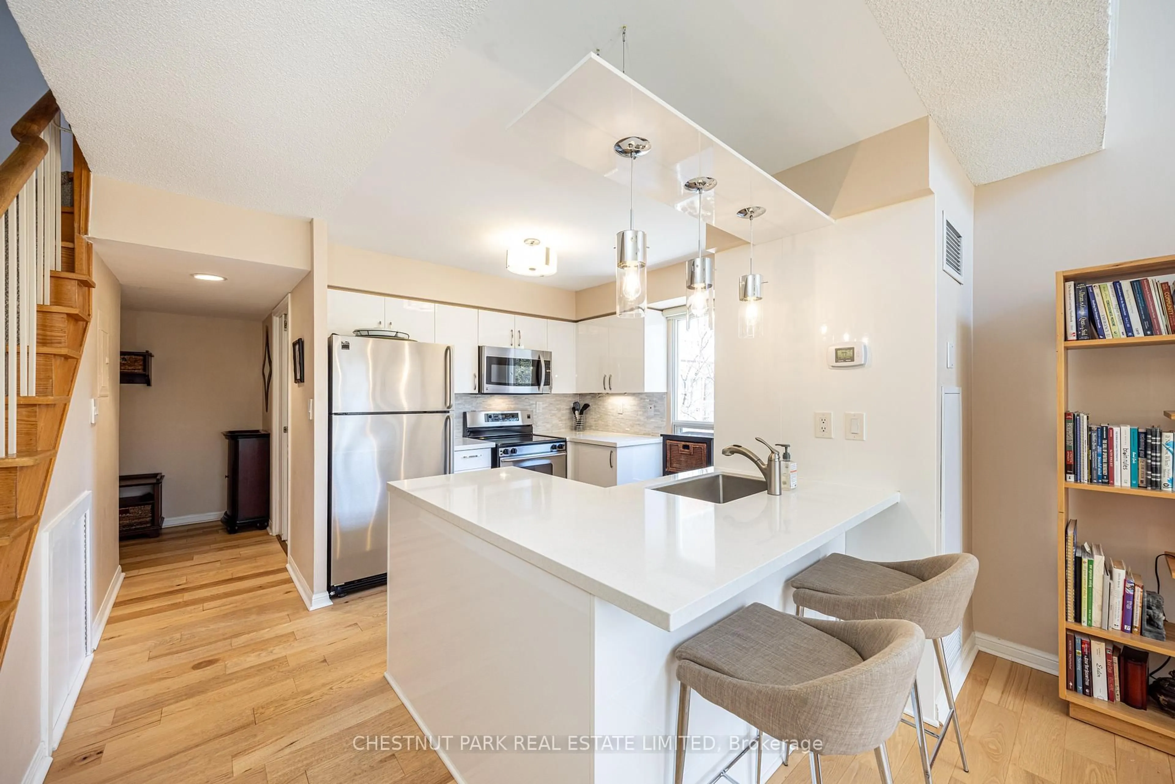 Open concept kitchen, unknown for 119 Merton St #422, Toronto Ontario M4S 3G5