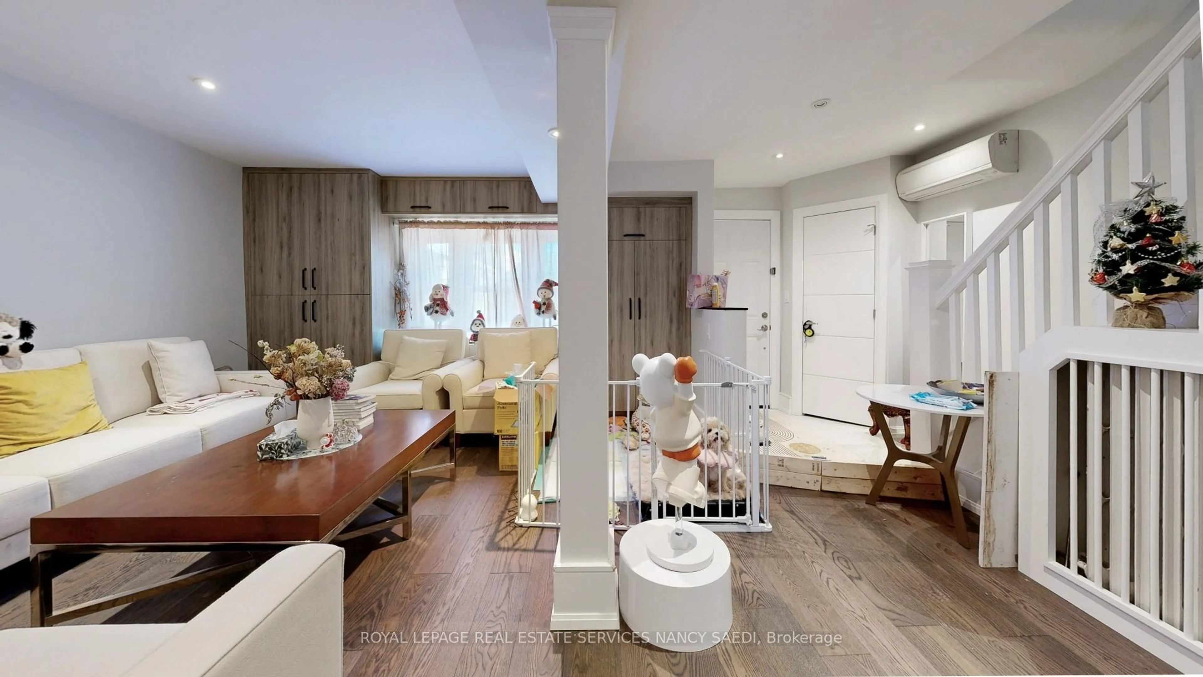 Contemporary bathroom, unknown for 72 Mann Ave, Toronto Ontario M4S 2Y3