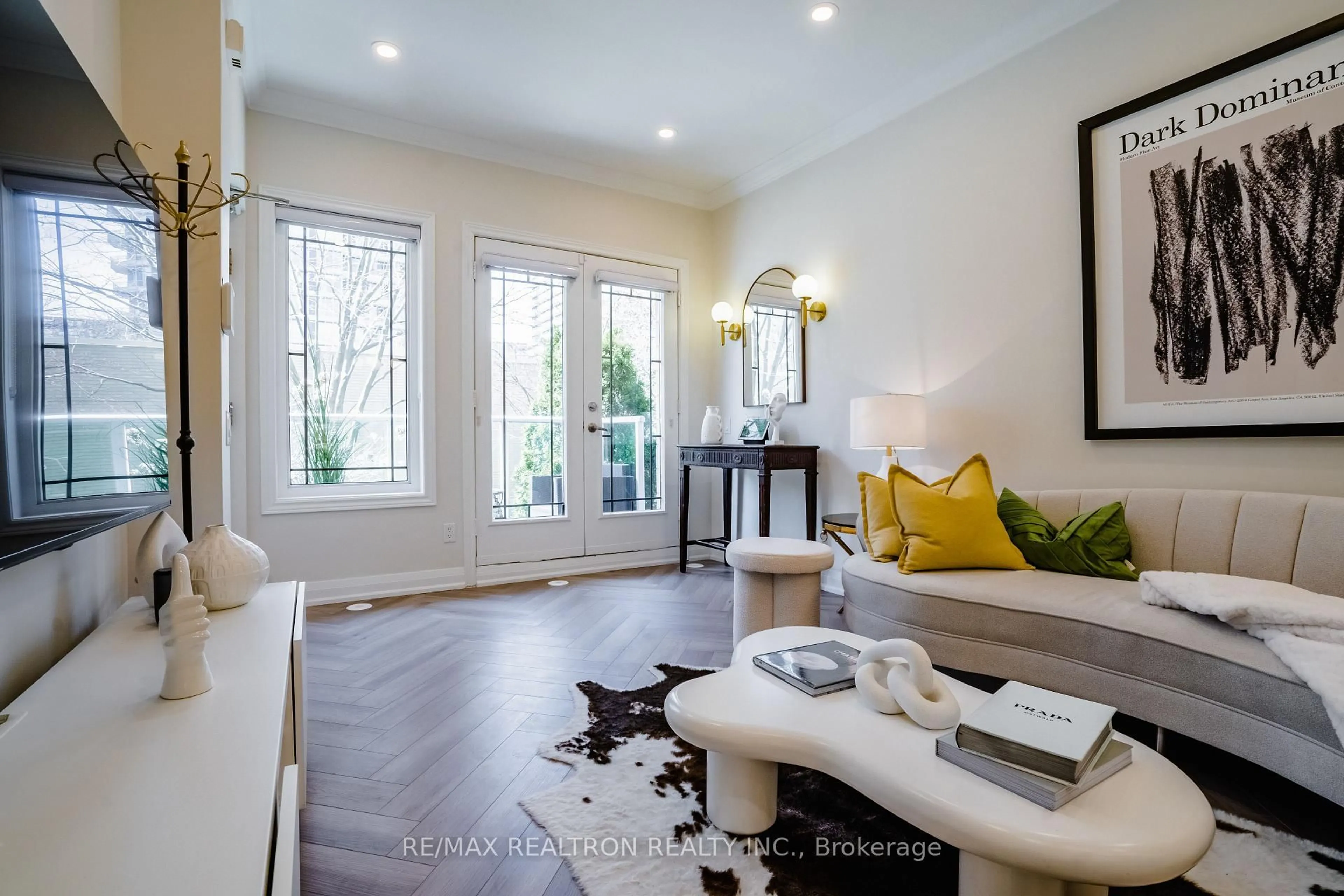 Living room with furniture, unknown for 70 Byng Ave ##8, Toronto Ontario M2N 7L9