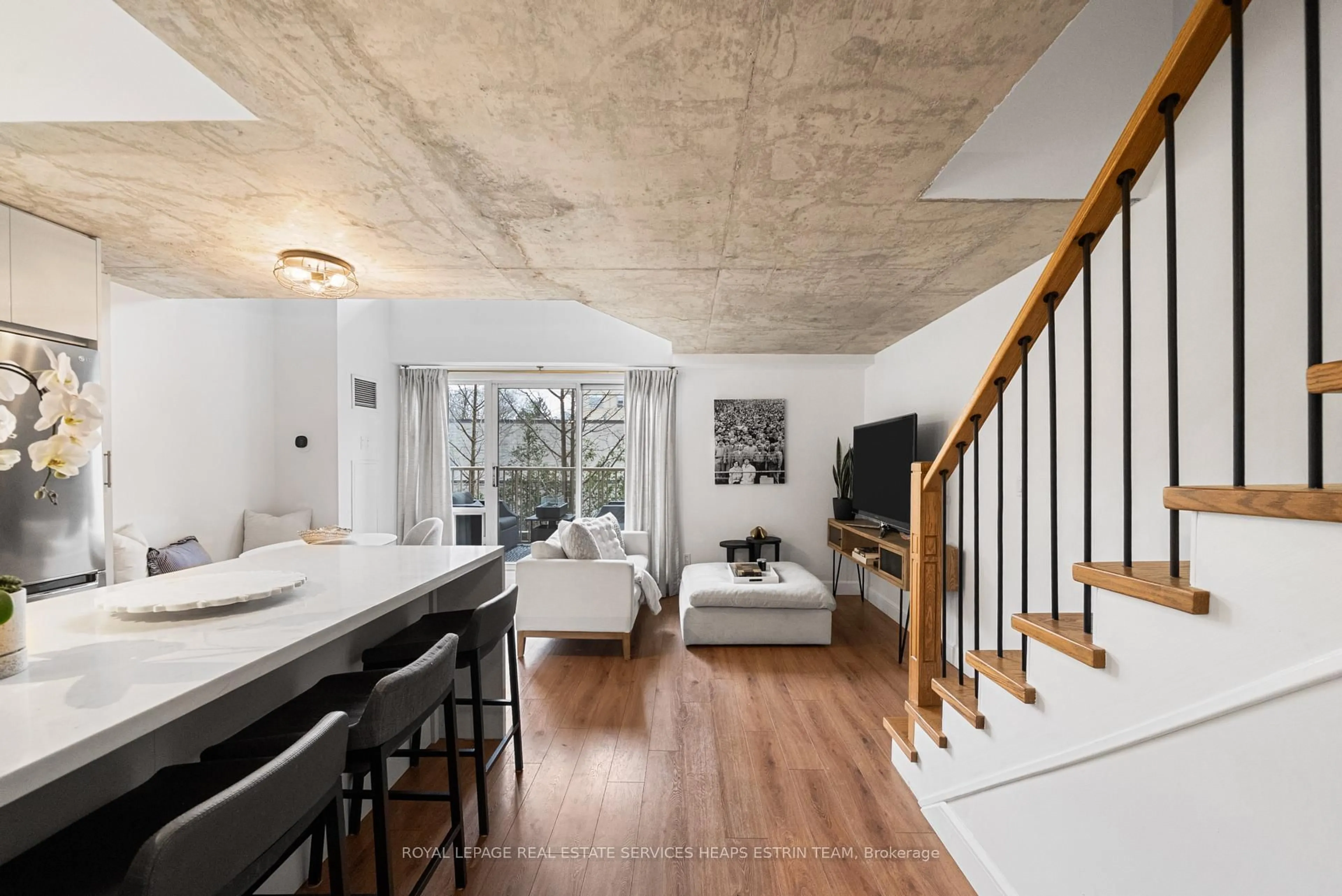 Unknown for 119 Merton St #216, Toronto Ontario M4S 3G5