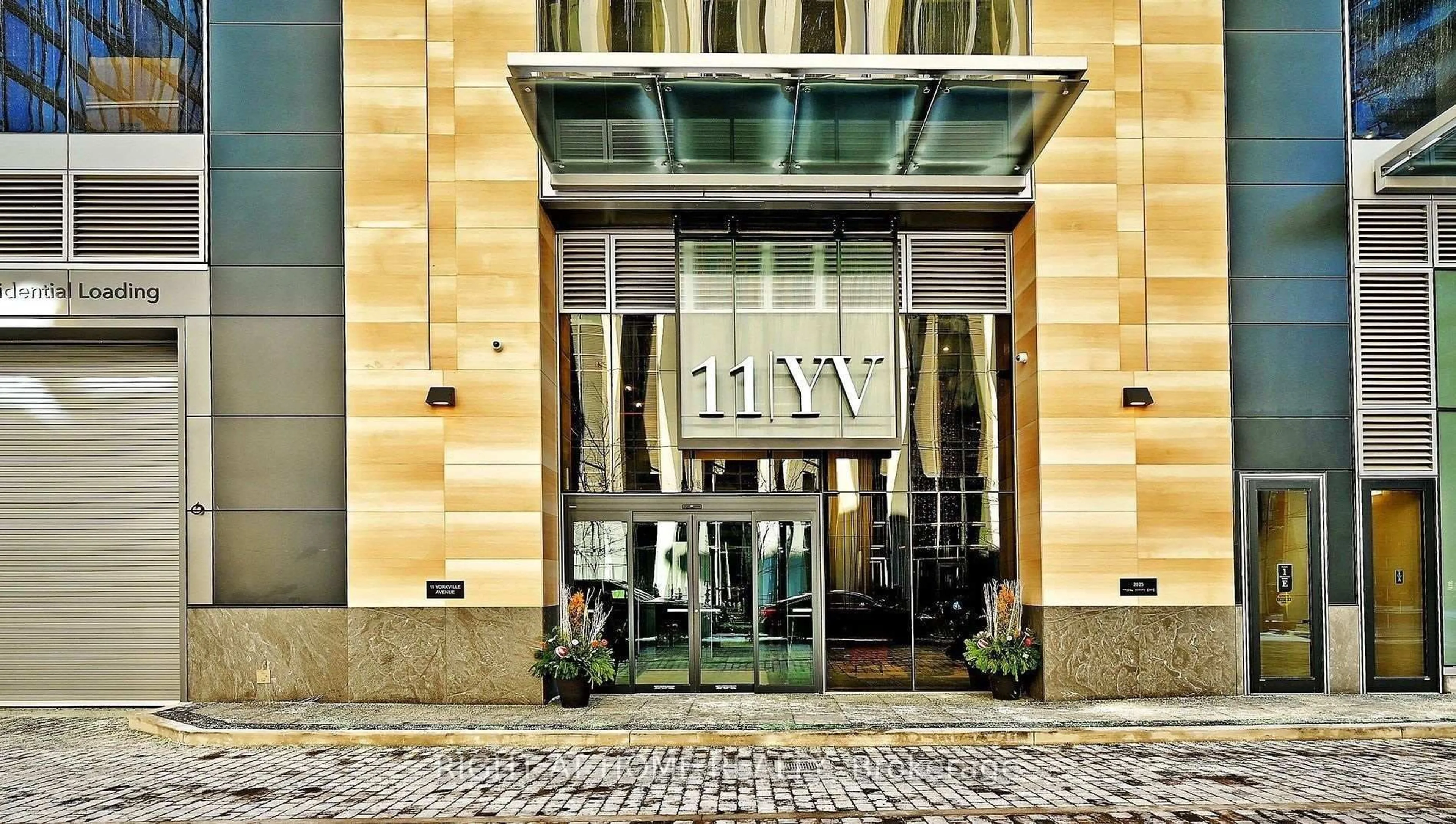 Lobby for 11 Yorkville Ave #3603, Toronto Ontario M4W 1L2