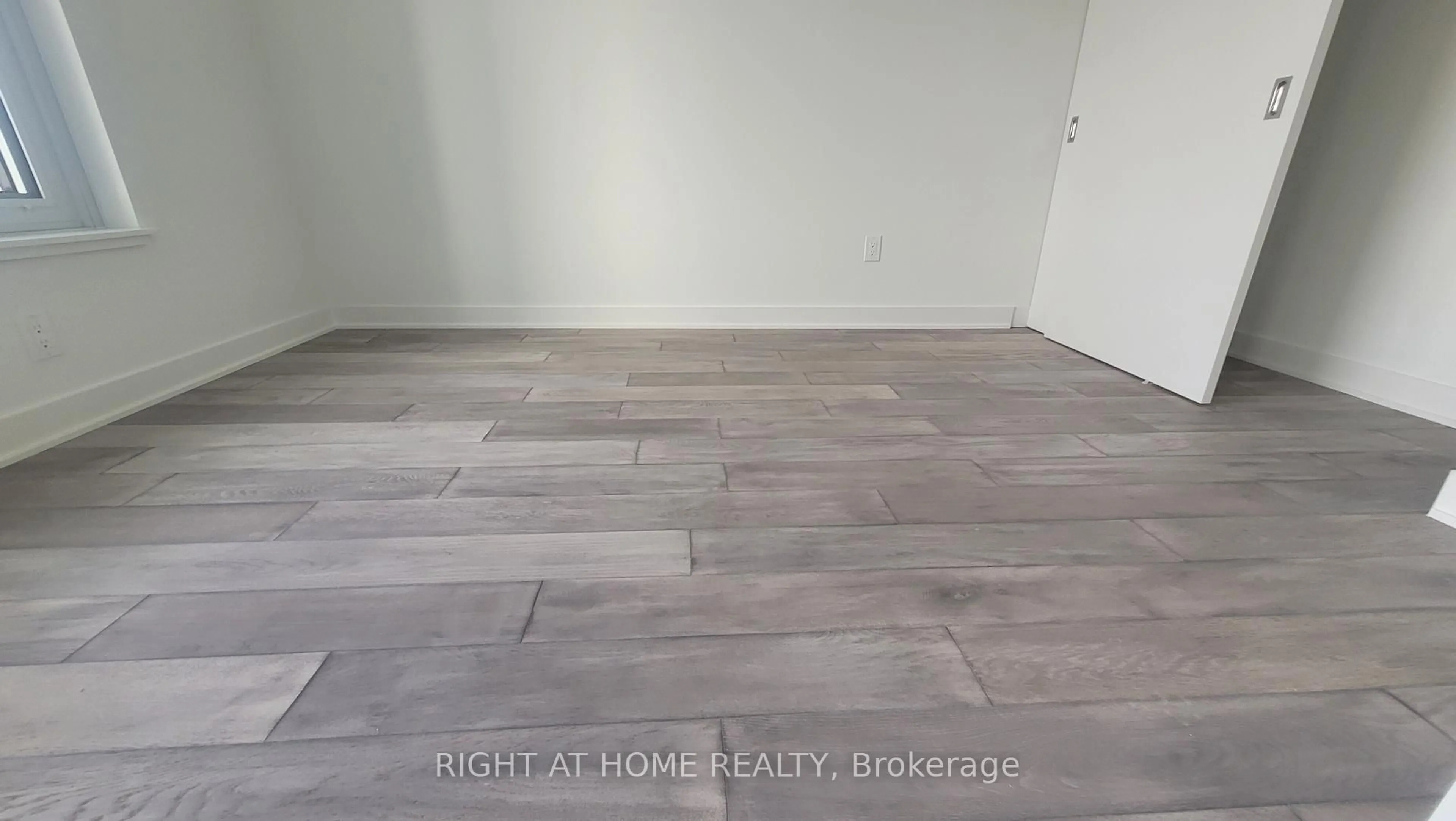 A pic of a room for 11 Yorkville Ave #3603, Toronto Ontario M4W 1L2
