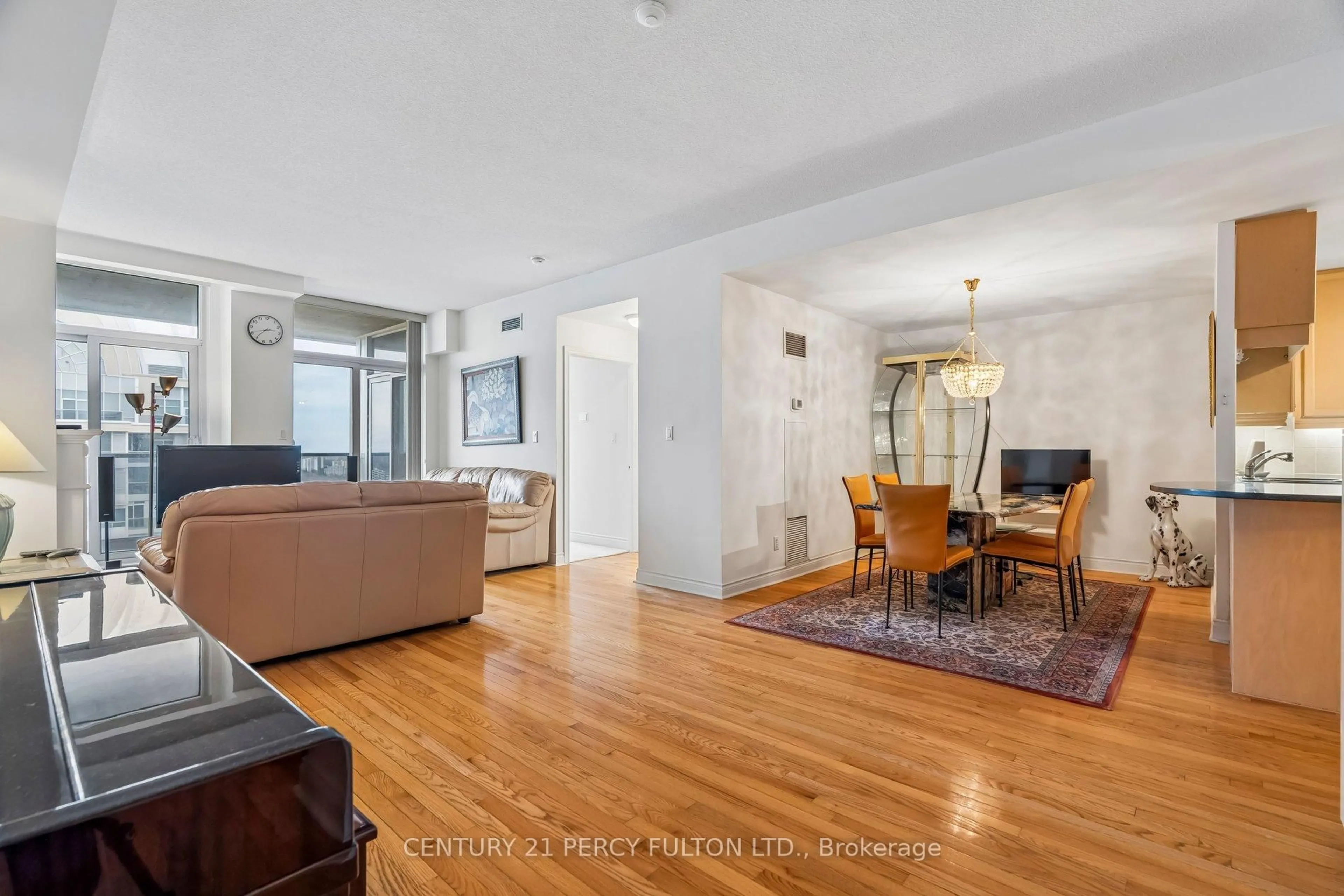 Living room with furniture, unknown for 1 Rean Dr #2703, Toronto Ontario M2K 3C1