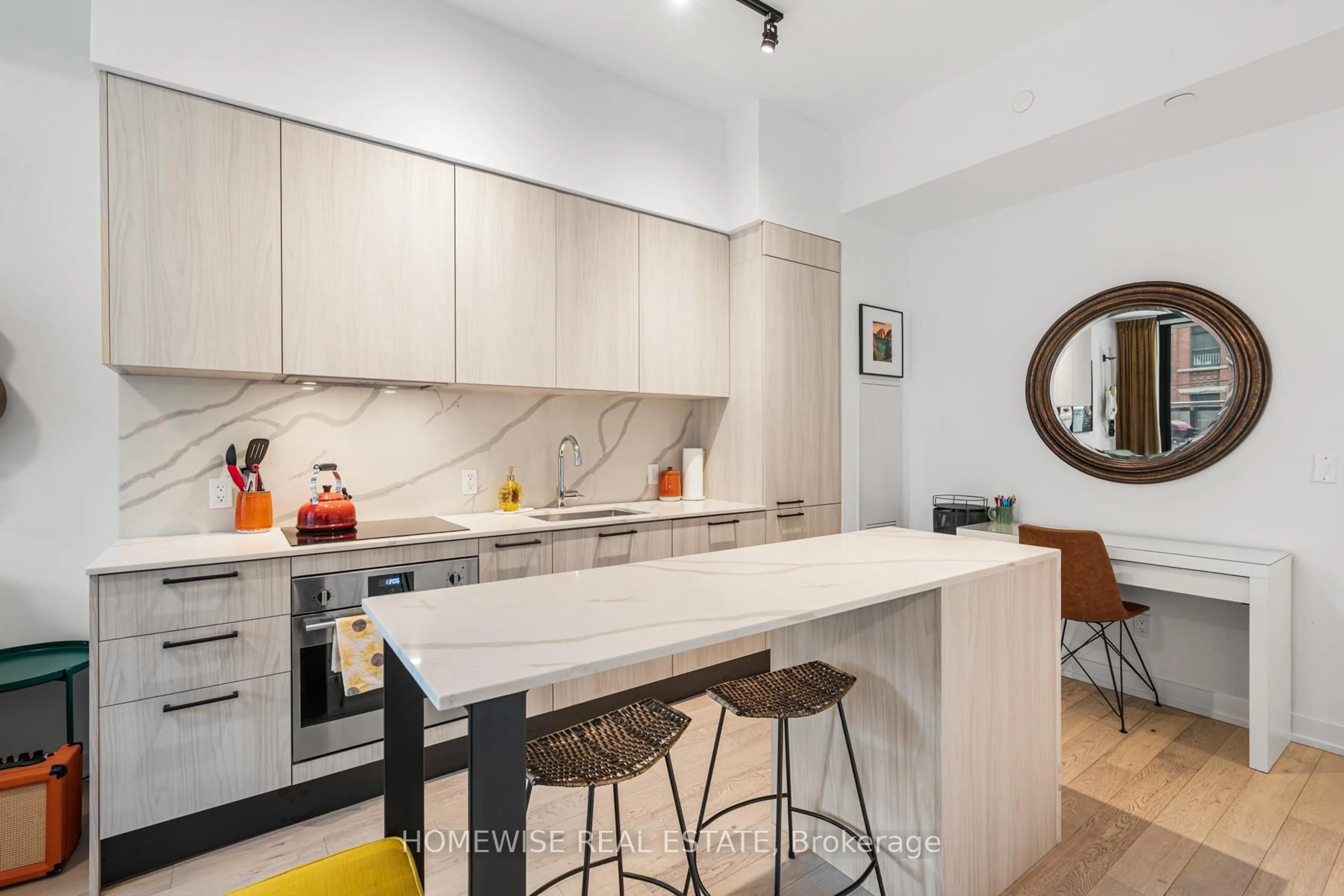 Contemporary kitchen, unknown for 200 Sudbury St #208, Toronto Ontario M6J 0H1