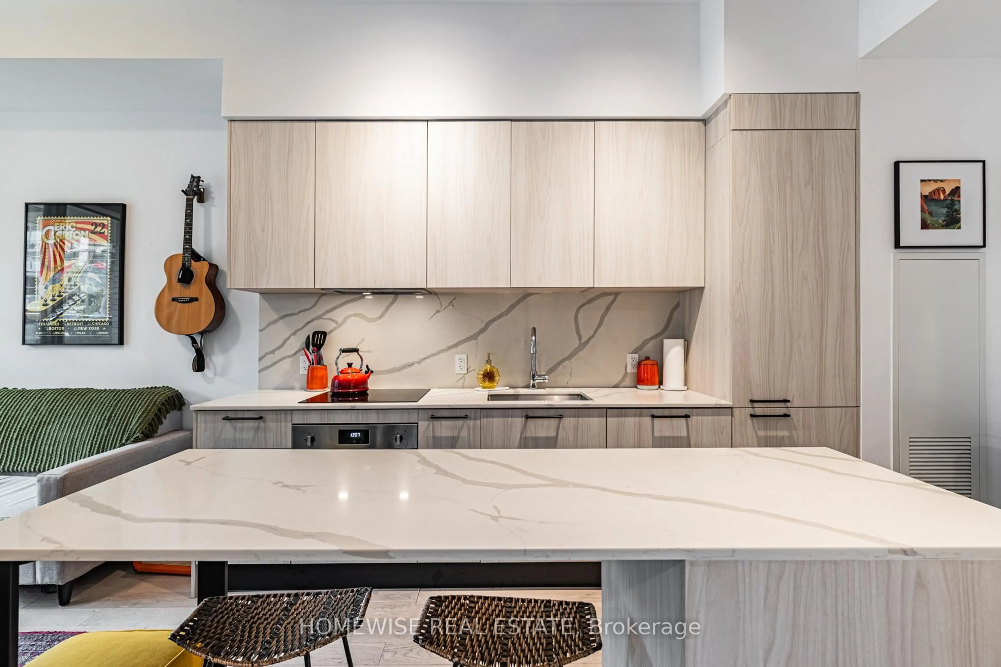 Contemporary kitchen, ceramic/tile floor for 200 Sudbury St #208, Toronto Ontario M6J 0H1