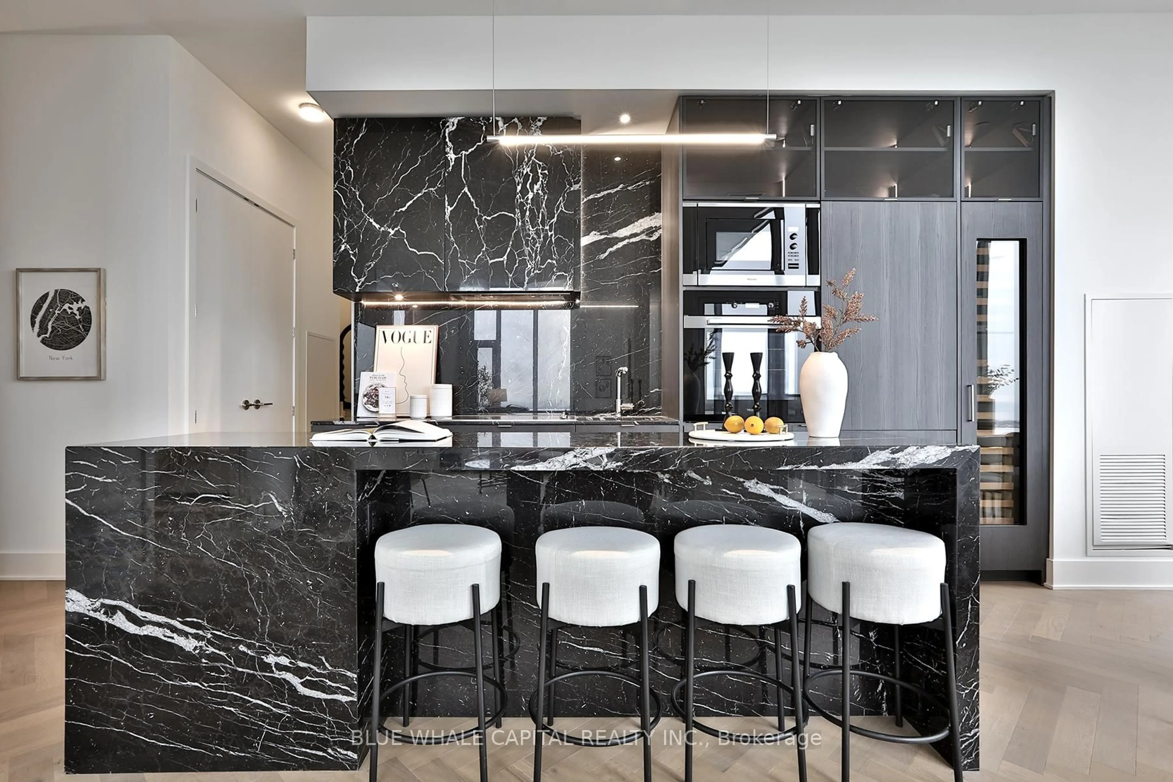 Contemporary kitchen, ceramic/tile floor for 11 Yorkville Ave #LPH07, Toronto Ontario M4W 0B7