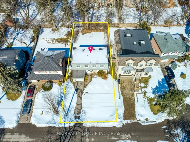 10 Waring Crt, Toronto 4