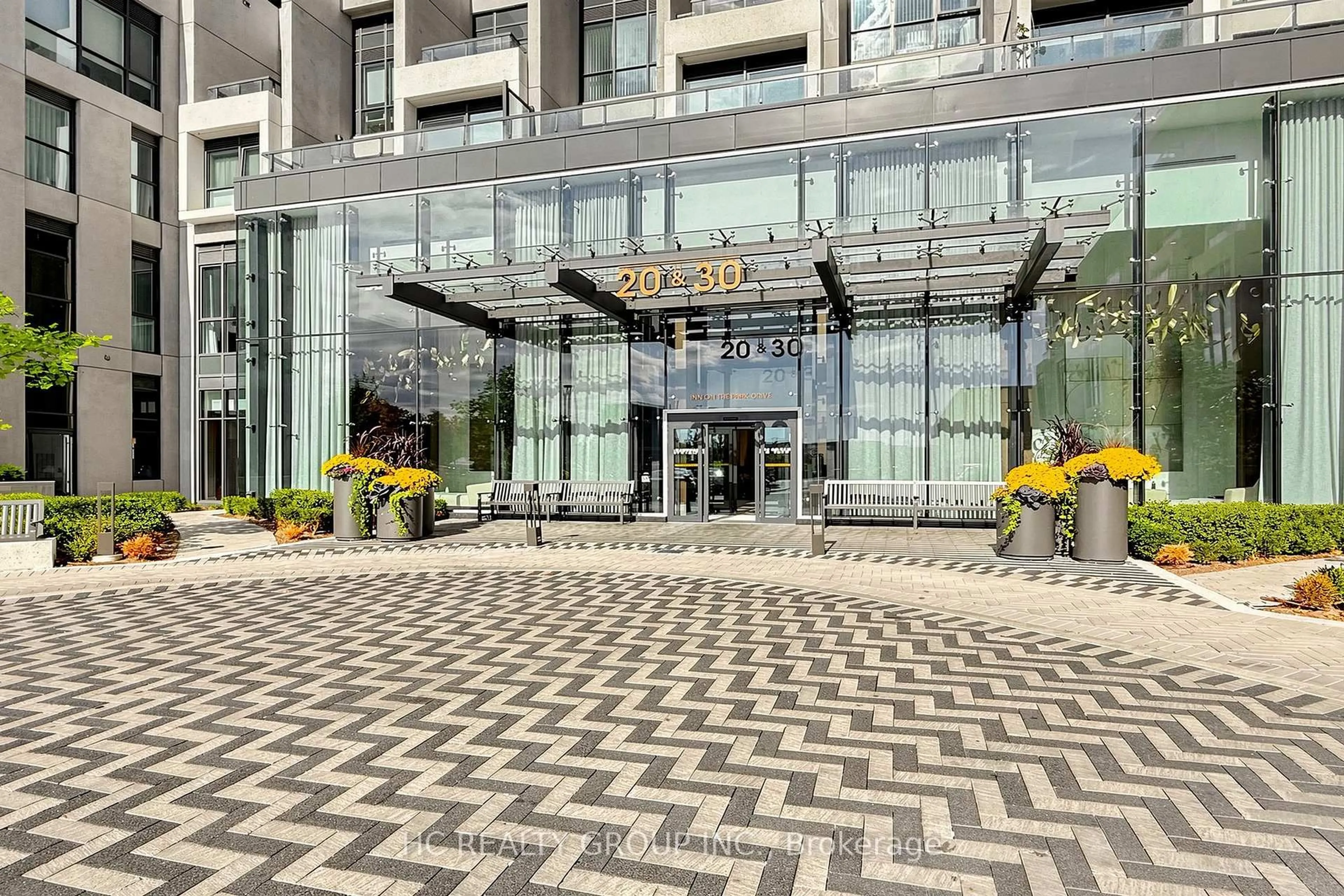 Lobby for 30 Inn On The Park Dr #4211, Toronto Ontario M3C 0P7
