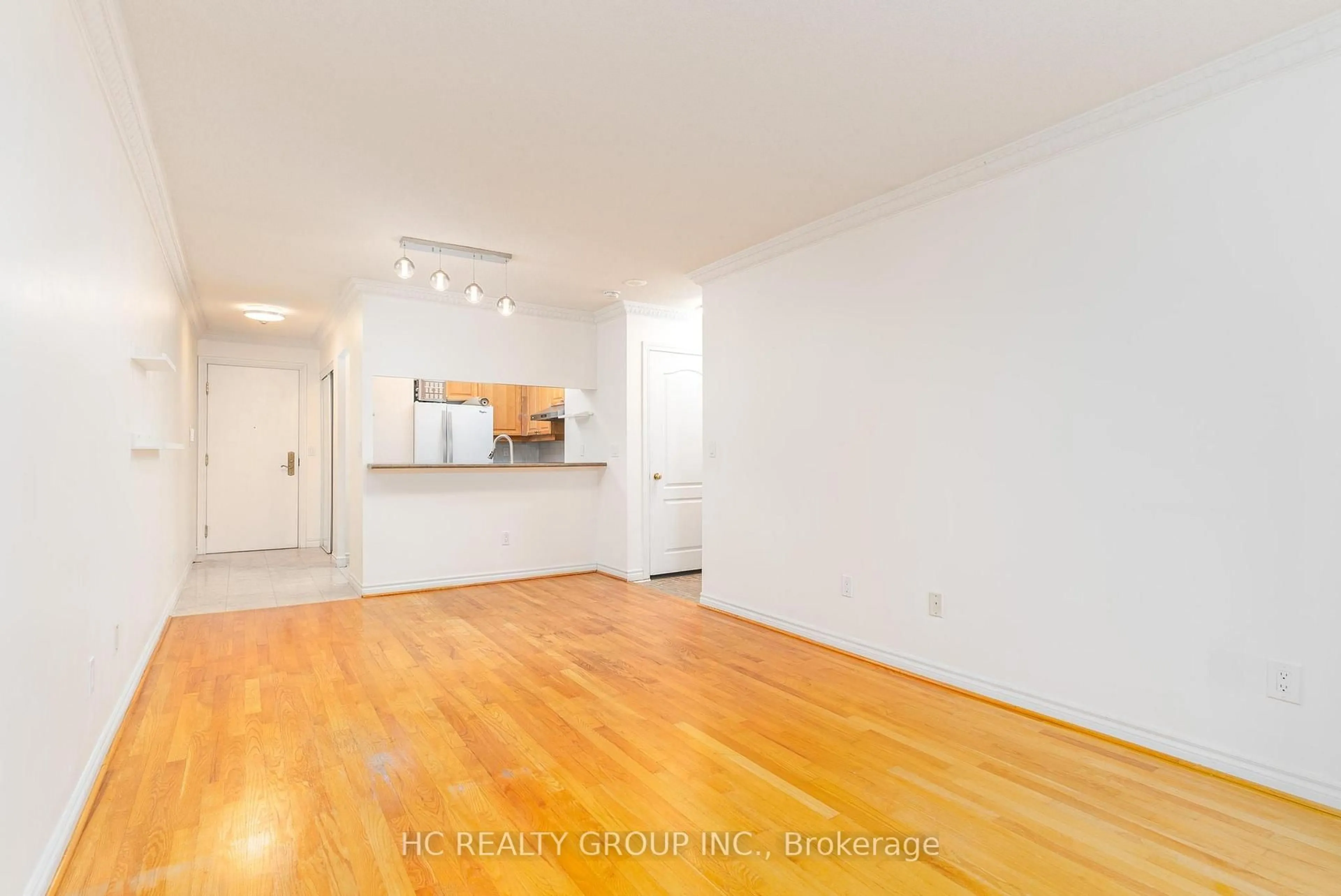 A pic of a room for 18 Sommerset Way #1008, Toronto Ontario M2N 6X5
