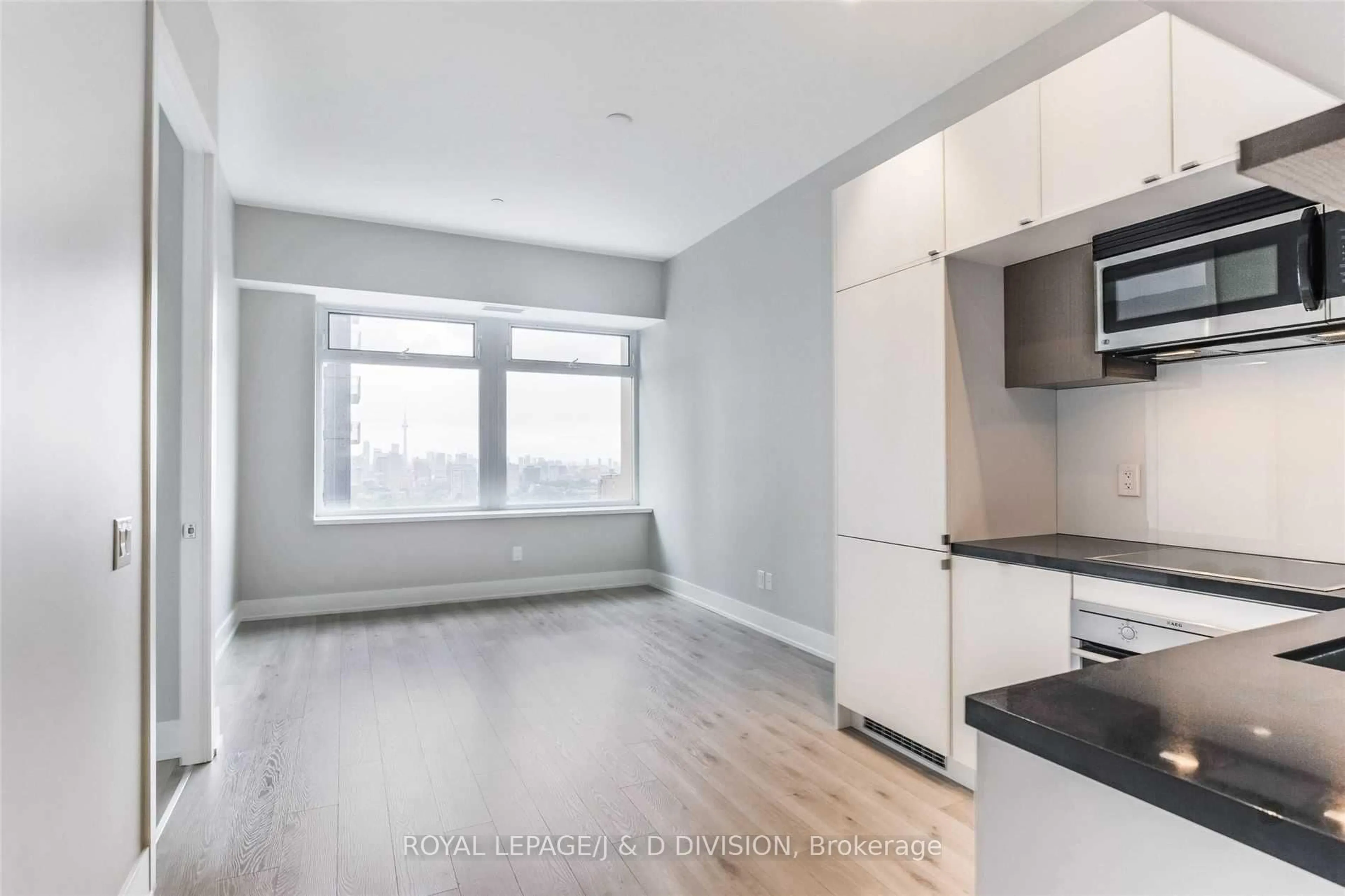 Unknown for 111 St Clair Ave #1408, Toronto Ontario M4V 1N5