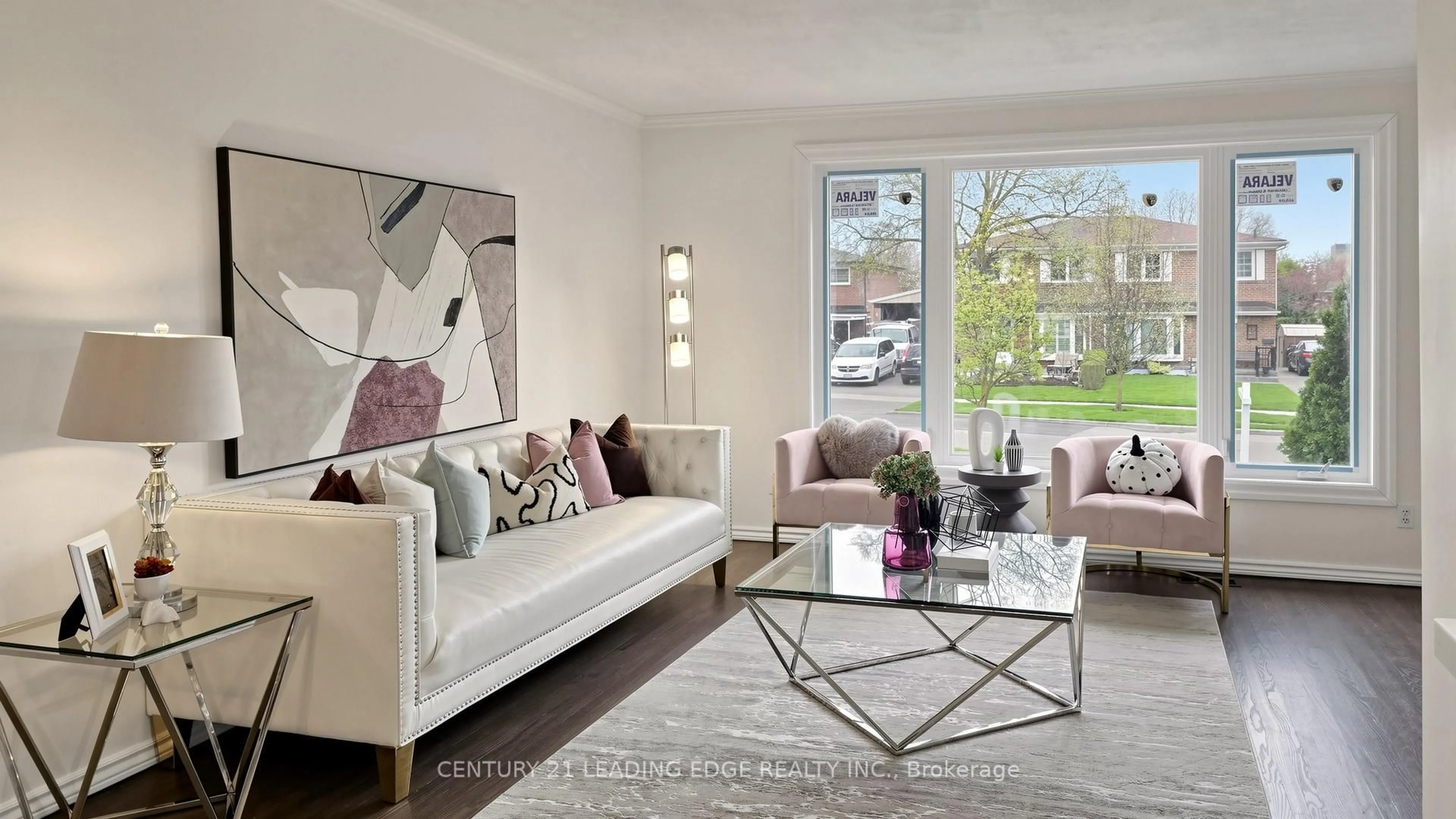 Living room with furniture, unknown for 52 CLYDESDALE Dr, Toronto Ontario M2J 3N2