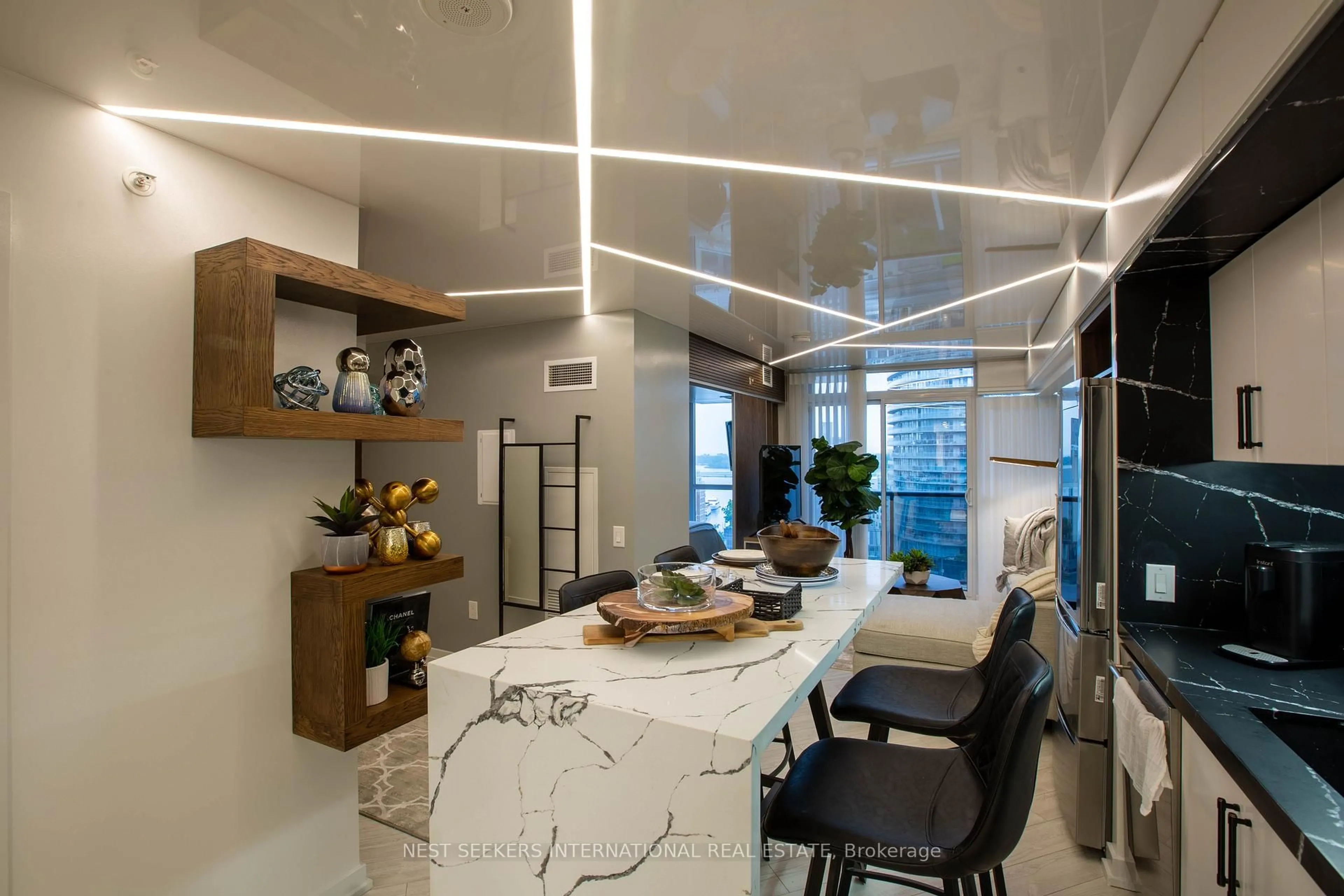 Contemporary kitchen, unknown for 85 Queens Wharf Rd #1605, Toronto Ontario M5V 0J9
