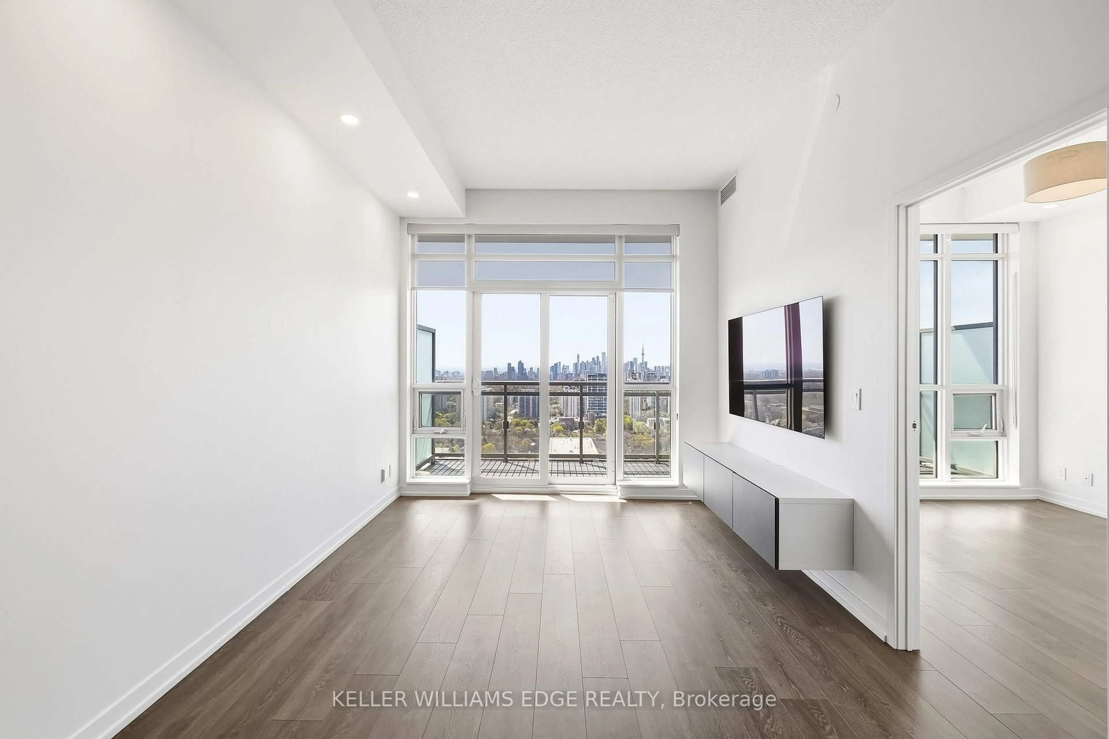 A pic of a room for 89 Dunfield Ave #3409, Toronto Ontario M4S 0A4