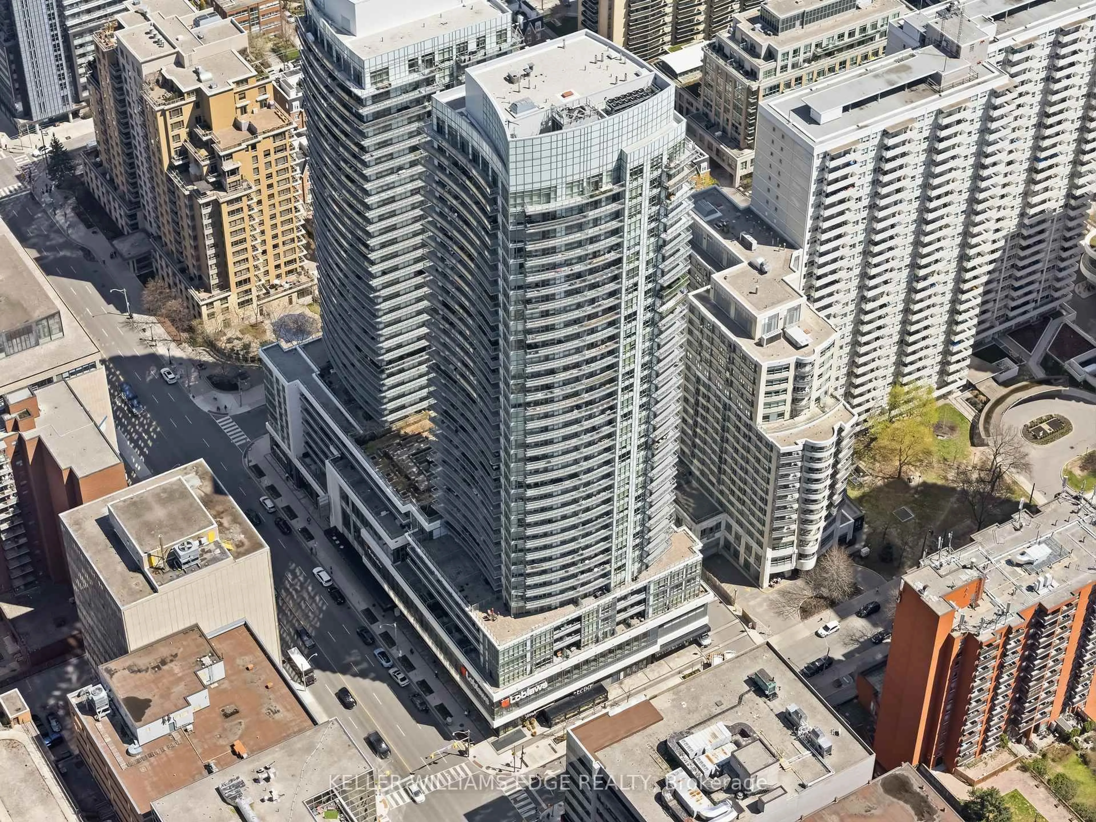 A pic from outside/outdoor area/front of a property/back of a property/a pic from drone, city buildings view from balcony for 89 Dunfield Ave #3409, Toronto Ontario M4S 0A4