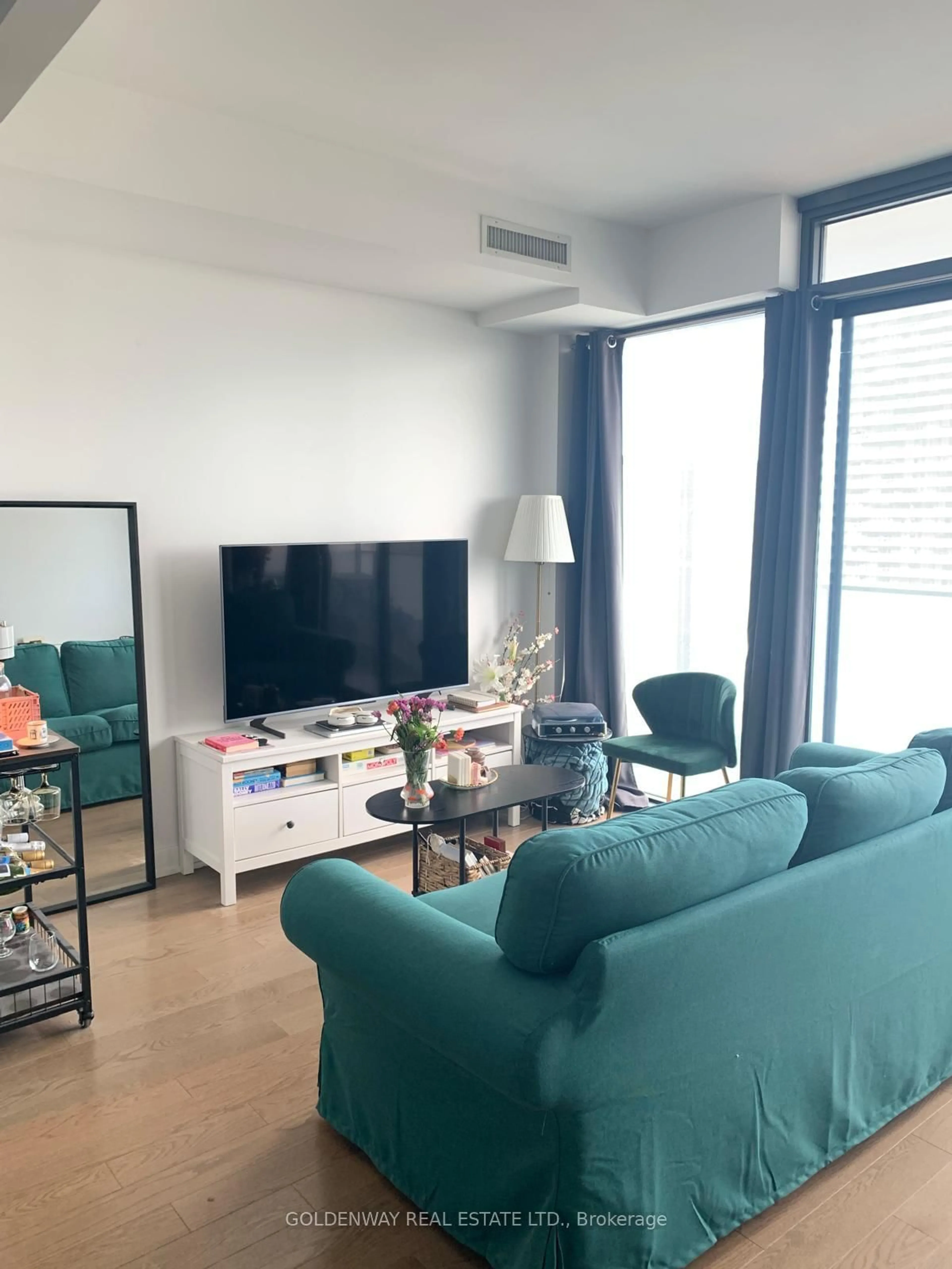 Living room with furniture, unknown for 20 Lombard St #3514, Toronto Ontario M5C 0A7