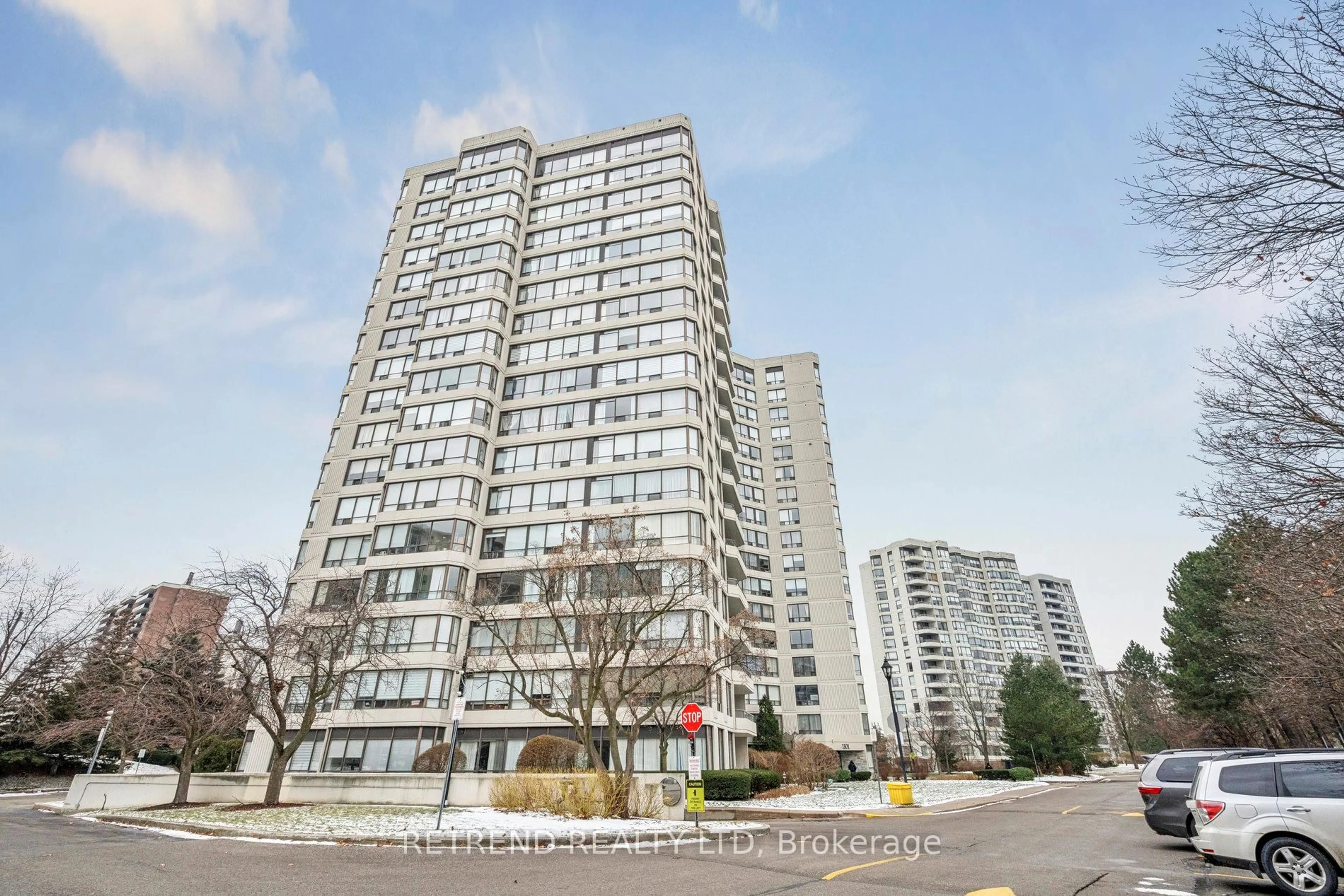 Unknown for 1101 Steeles Ave #212, Toronto Ontario M2R 3W5