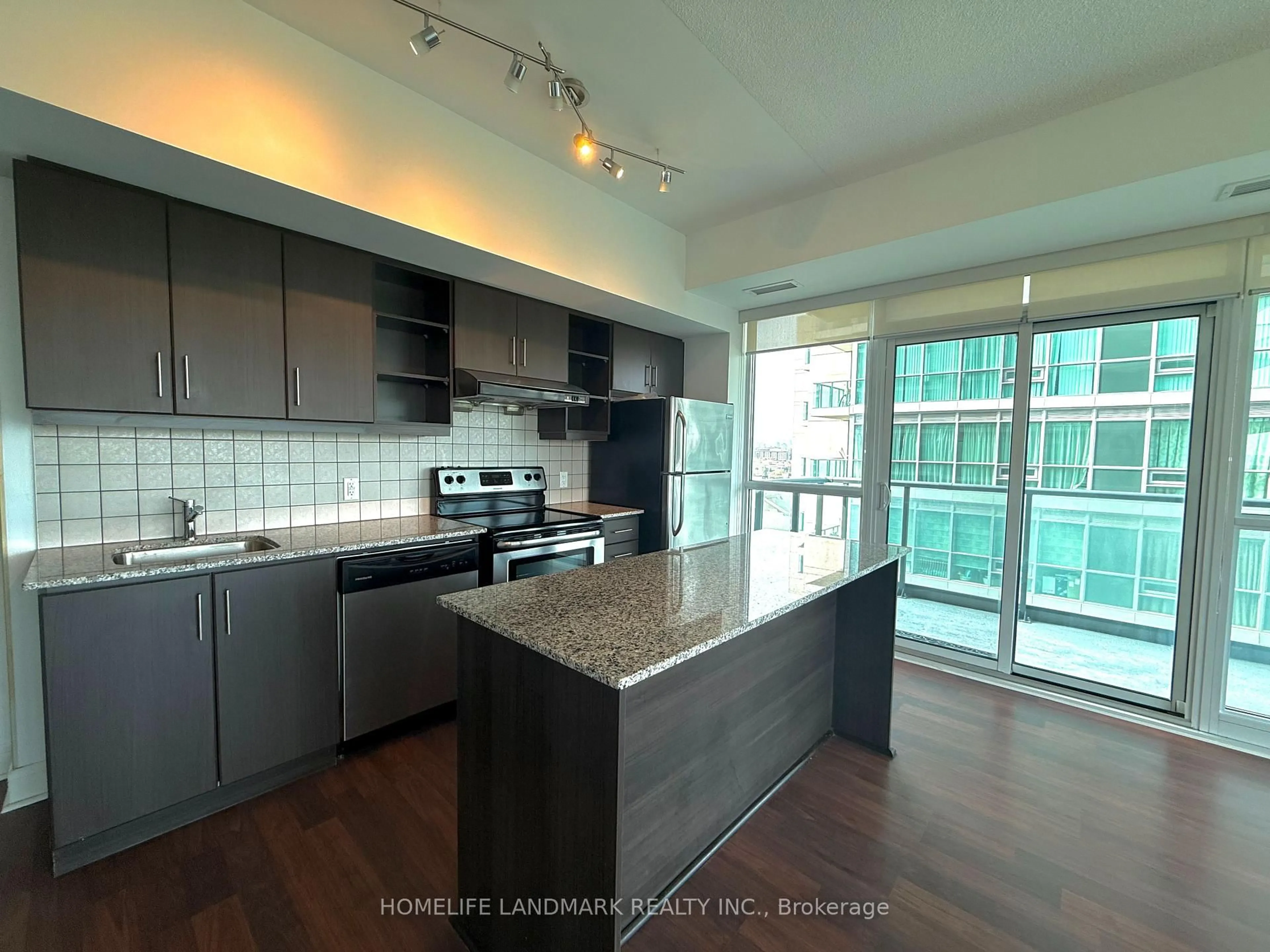 Open concept kitchen, unknown for 35 Brian Peck Cres #901, Toronto Ontario M4G 0A5